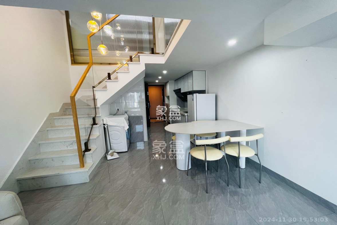 正荣梅溪紫阙台  2室1厅1卫    1850.0元/月 正荣梅溪紫阙台  2室1厅1卫    1850.0元/月室内图