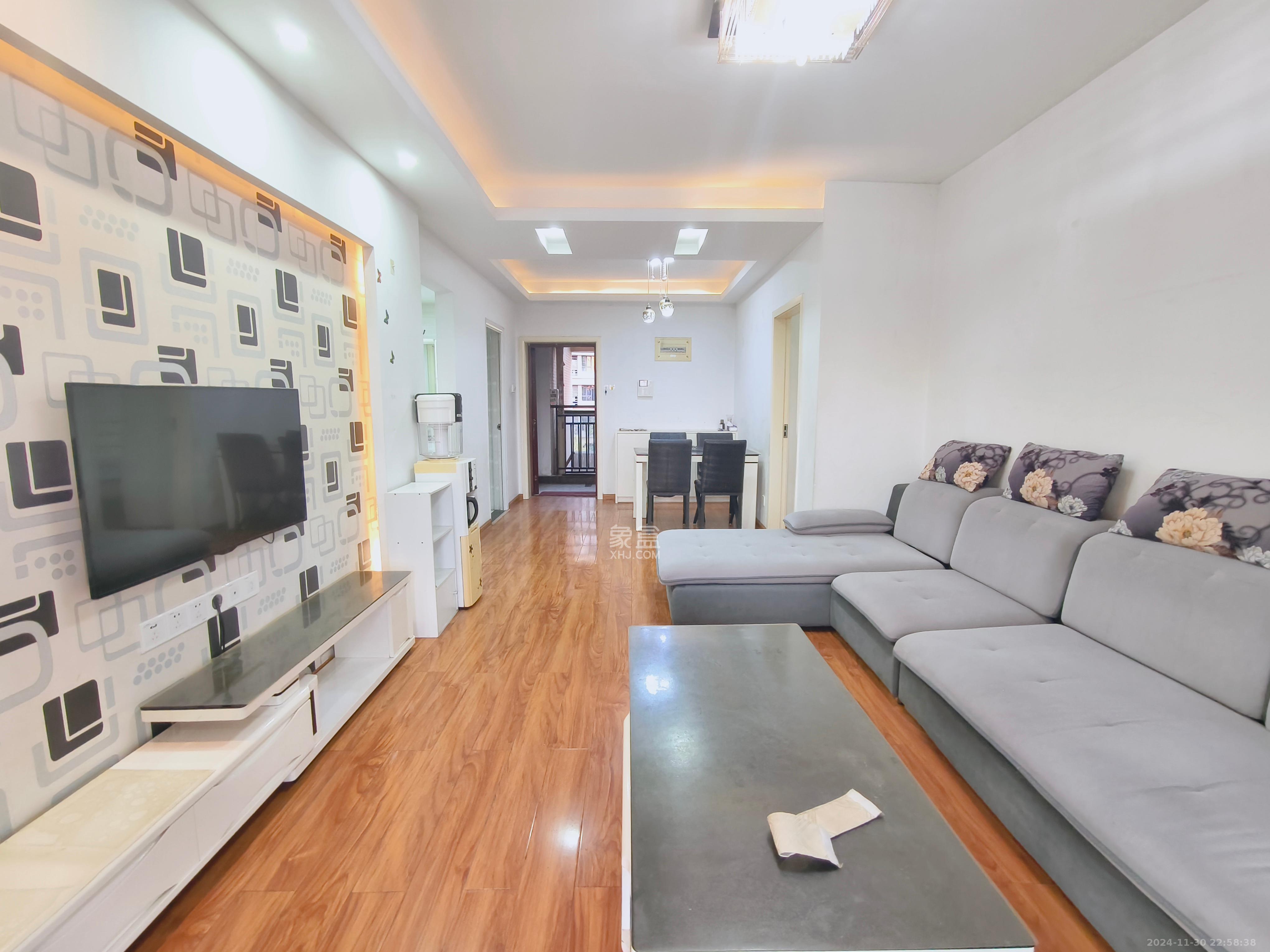 华龙家园(和泰家园)  3室0厅0卫    2000.0元/月 华龙家园(和泰家园)  3室0厅0卫    2000.0元/月室内图