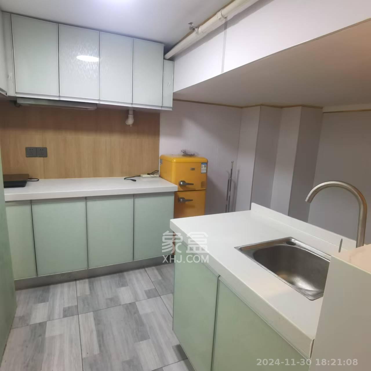 振业城三期  1室1厅1卫    1300.0元/月室内图