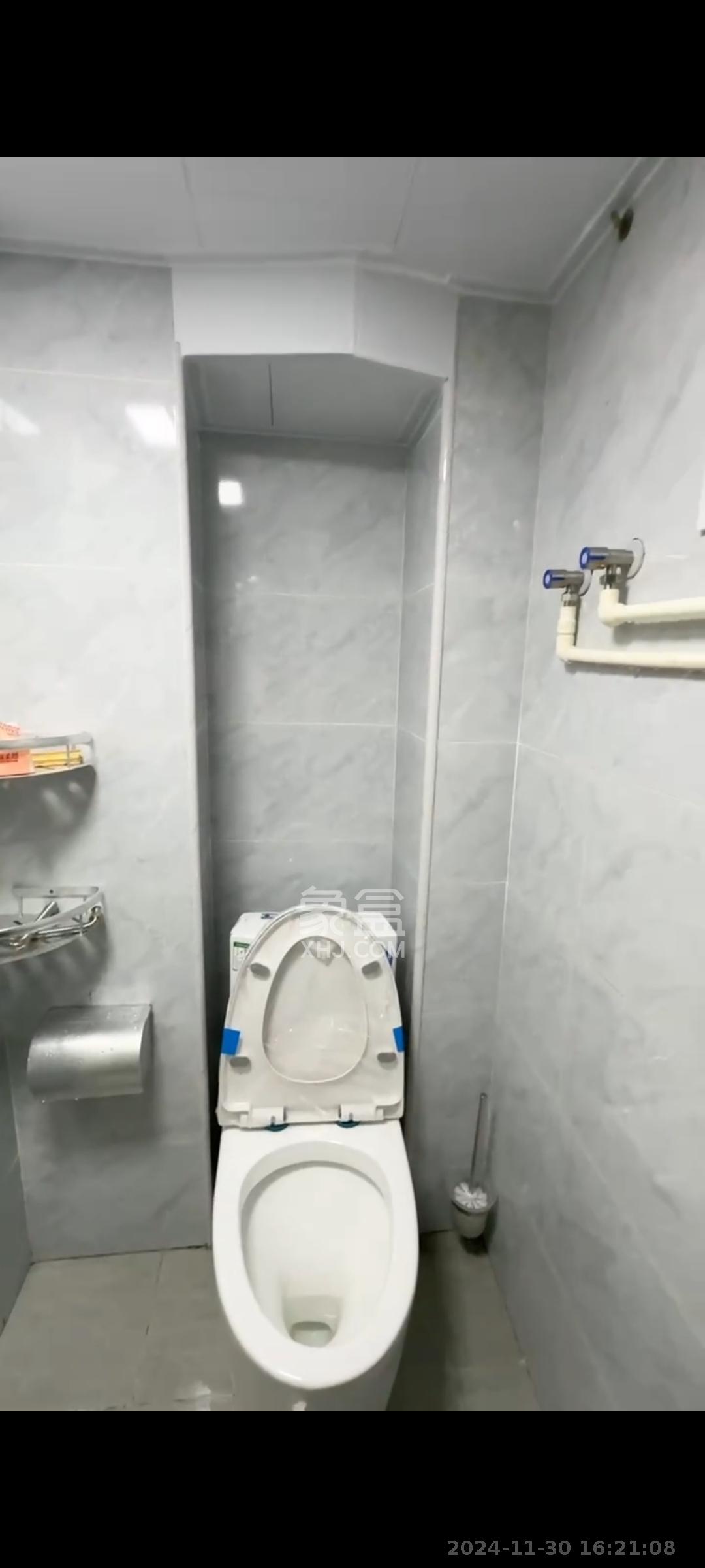 清控湖山雅居北区 1室1厅1卫 1300.0元/月 清控湖山雅居北区 1室1厅1卫 1300.0元/月室内图