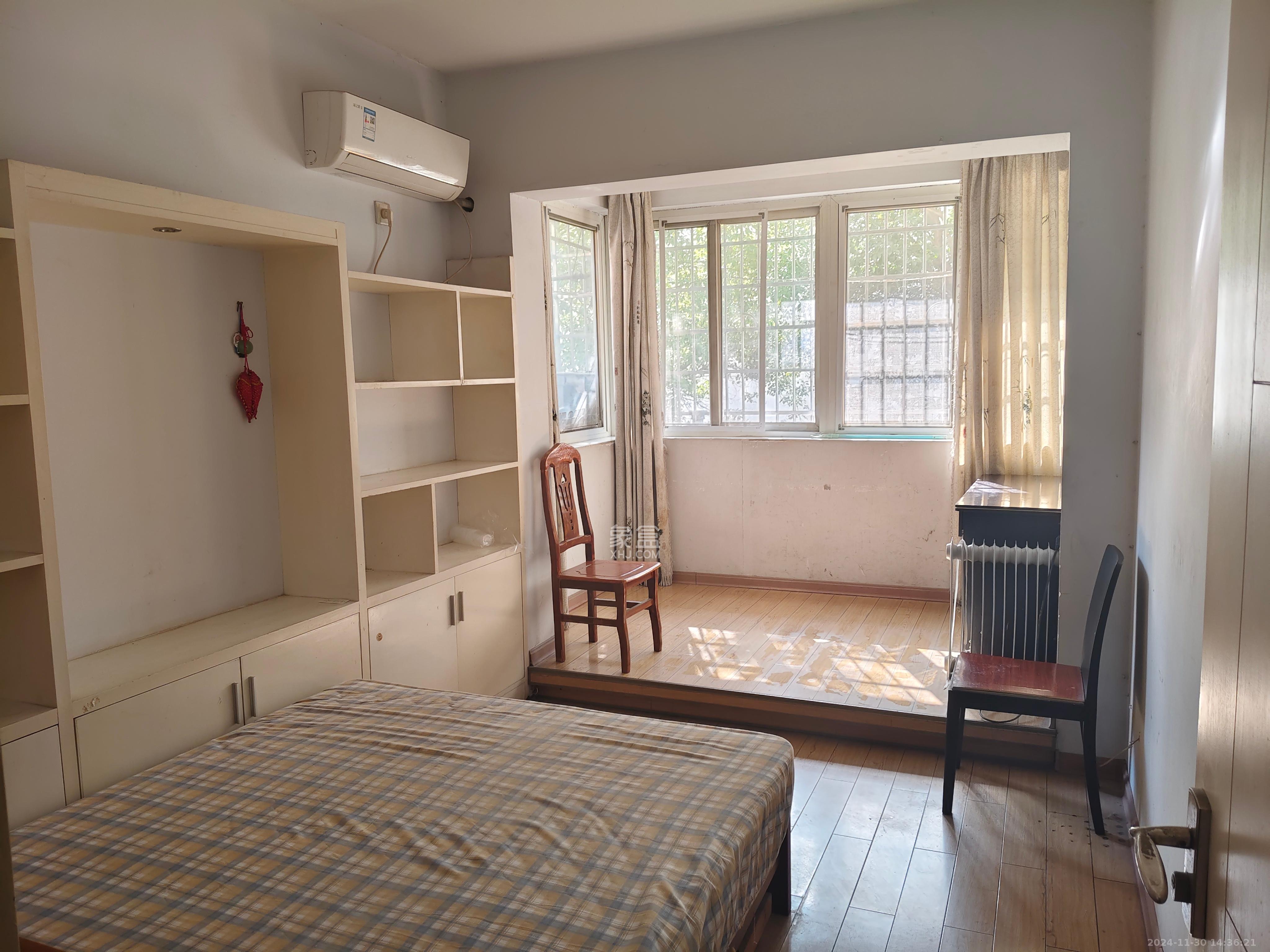 盛湘家园 4室2厅2卫 3200.0元/月 盛湘家园 4室2厅2卫 3200.0元/月室内图