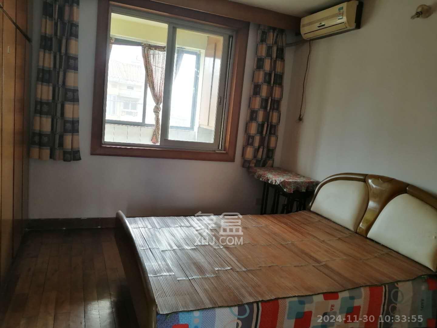 四方坪教师村 3室2厅1卫 1200.0元/月 四方坪教师村 3室2厅1卫 1200.0元/月室内图