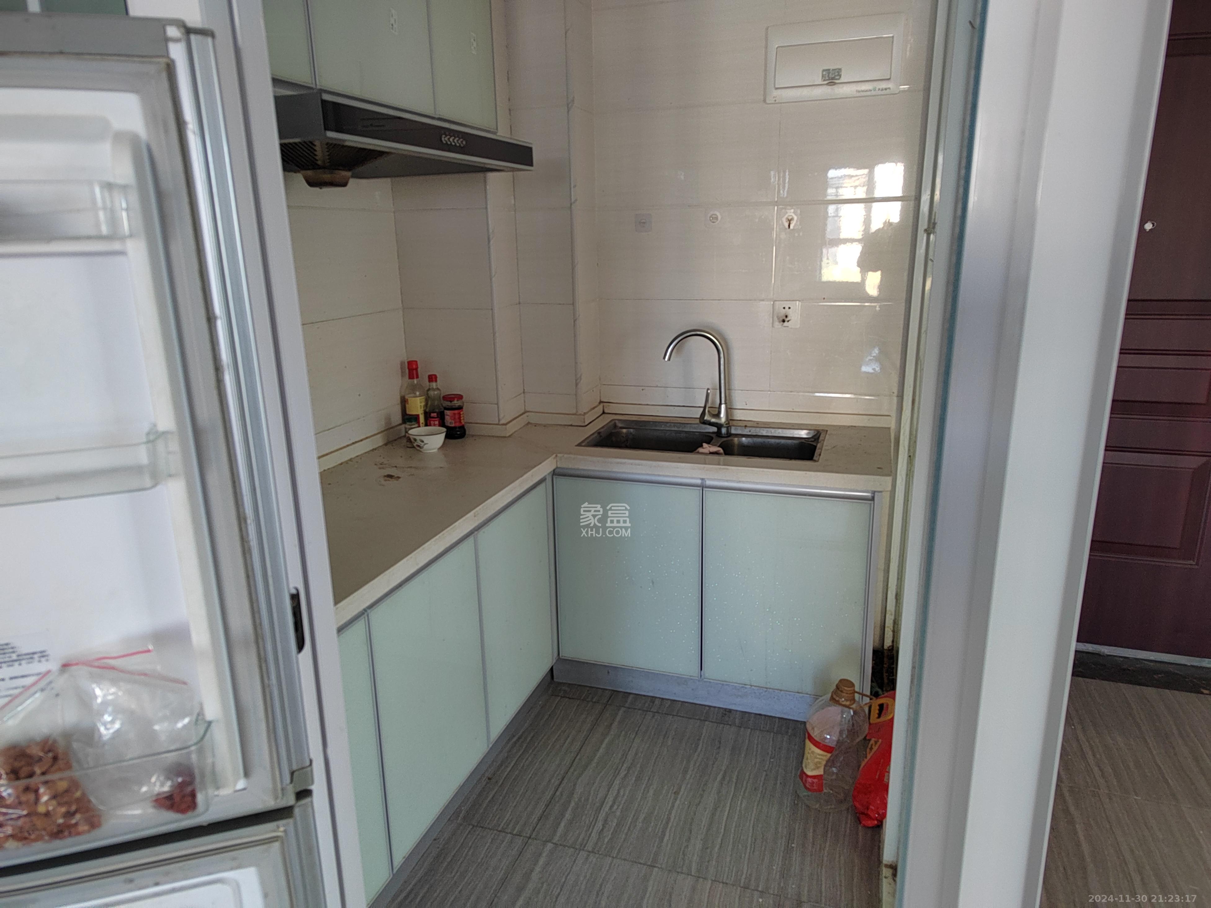 中海新城熙岸(中信新城五期) 2室2厅1卫 1700.0元/月 中海新城熙岸(中信新城五期) 2室2厅1卫 1700.0元/月室内图