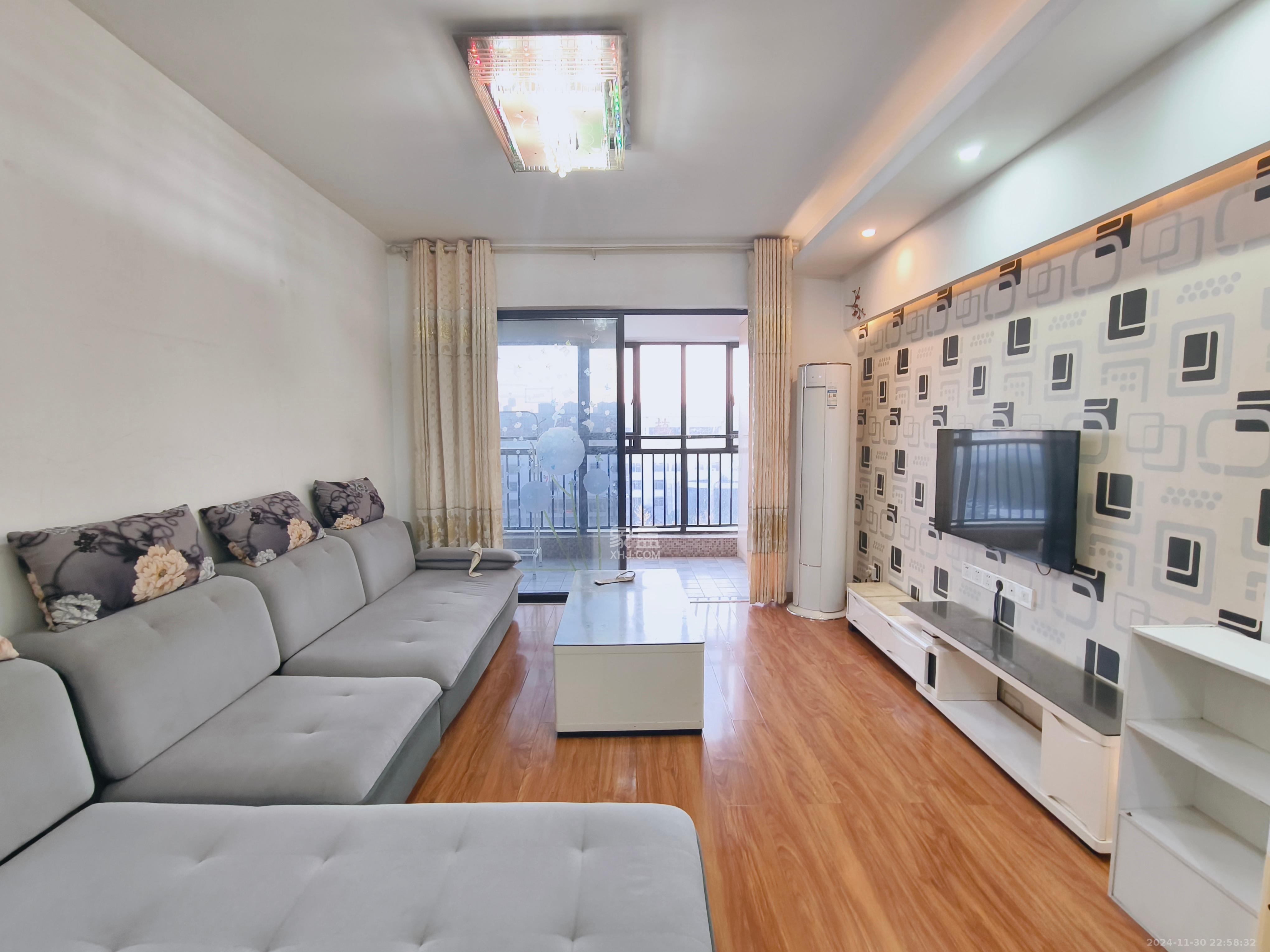 华龙家园(和泰家园)  3室0厅0卫    2000.0元/月 华龙家园(和泰家园)  3室0厅0卫    2000.0元/月室内图