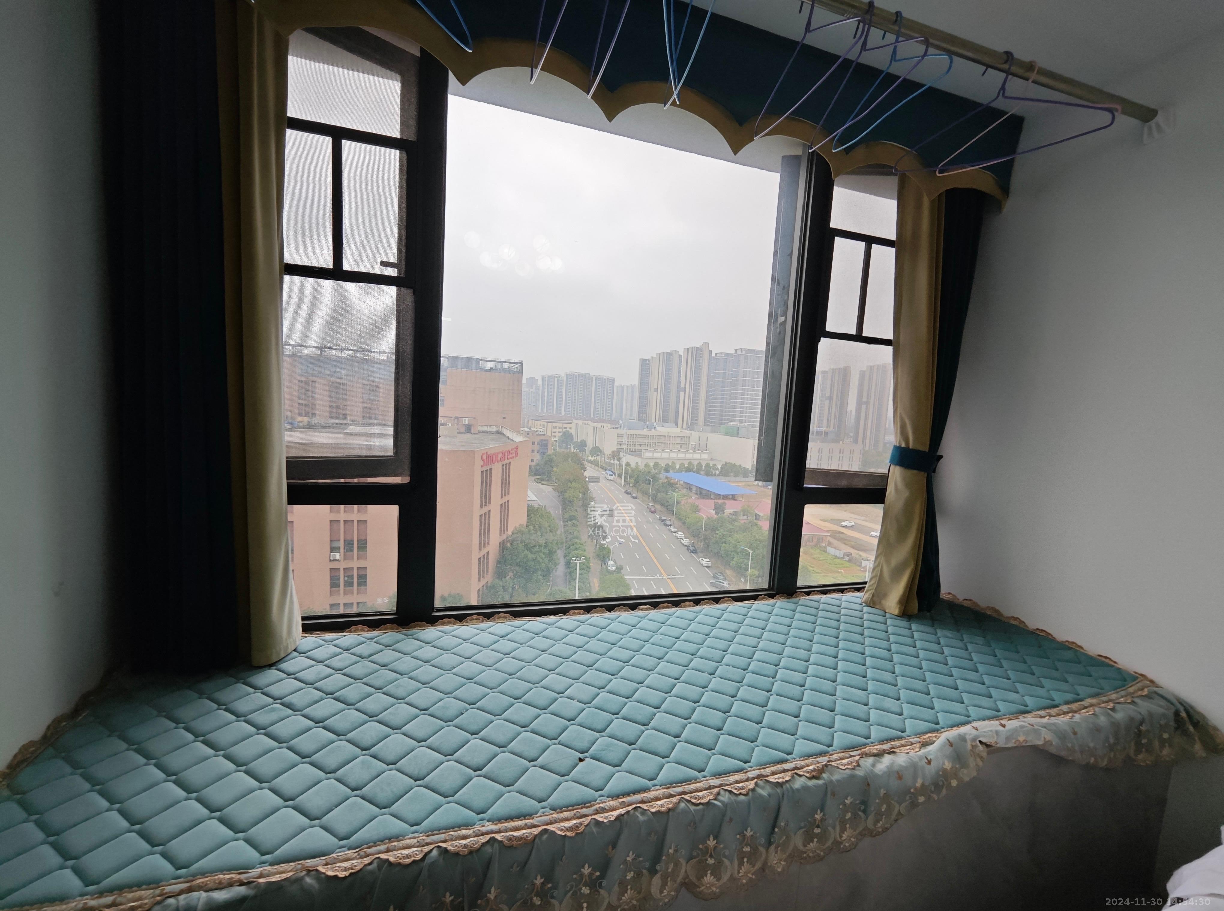 龙湖湘江星座(祺鑫星座公寓) 1室1厅1卫 1600.0元/月 龙湖湘江星座(祺鑫星座公寓) 1室1厅1卫 1600.0元/月室内图