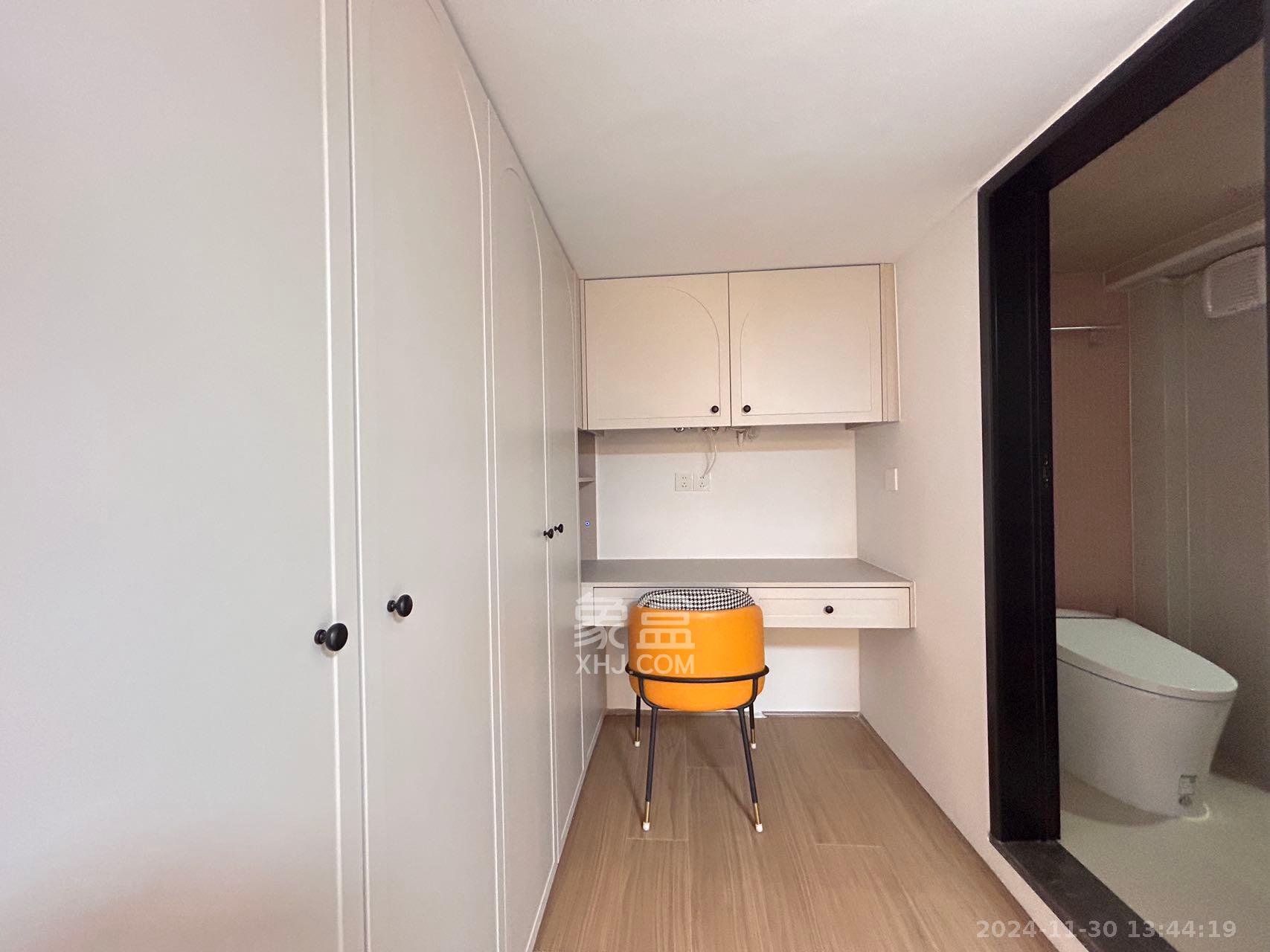 时代MOMA云PARK  1室1厅1卫    2800.0元/月 时代MOMA云PARK  1室1厅1卫    2800.0元/月室内图