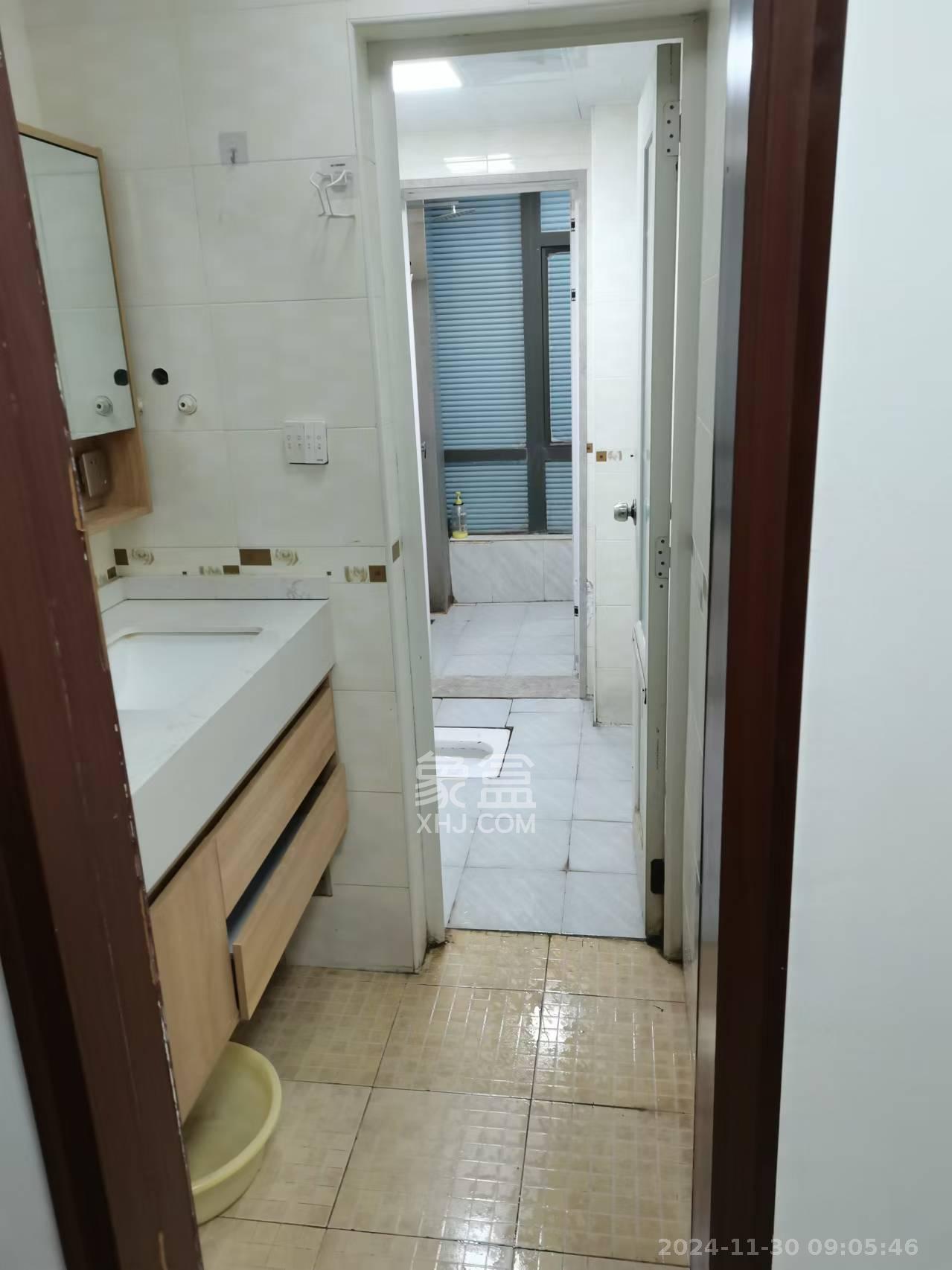 BOBO天下城(CTA财富中心) 2室2厅1卫 2400.0元/月 BOBO天下城(CTA财富中心) 2室2厅1卫 2400.0元/月室内图