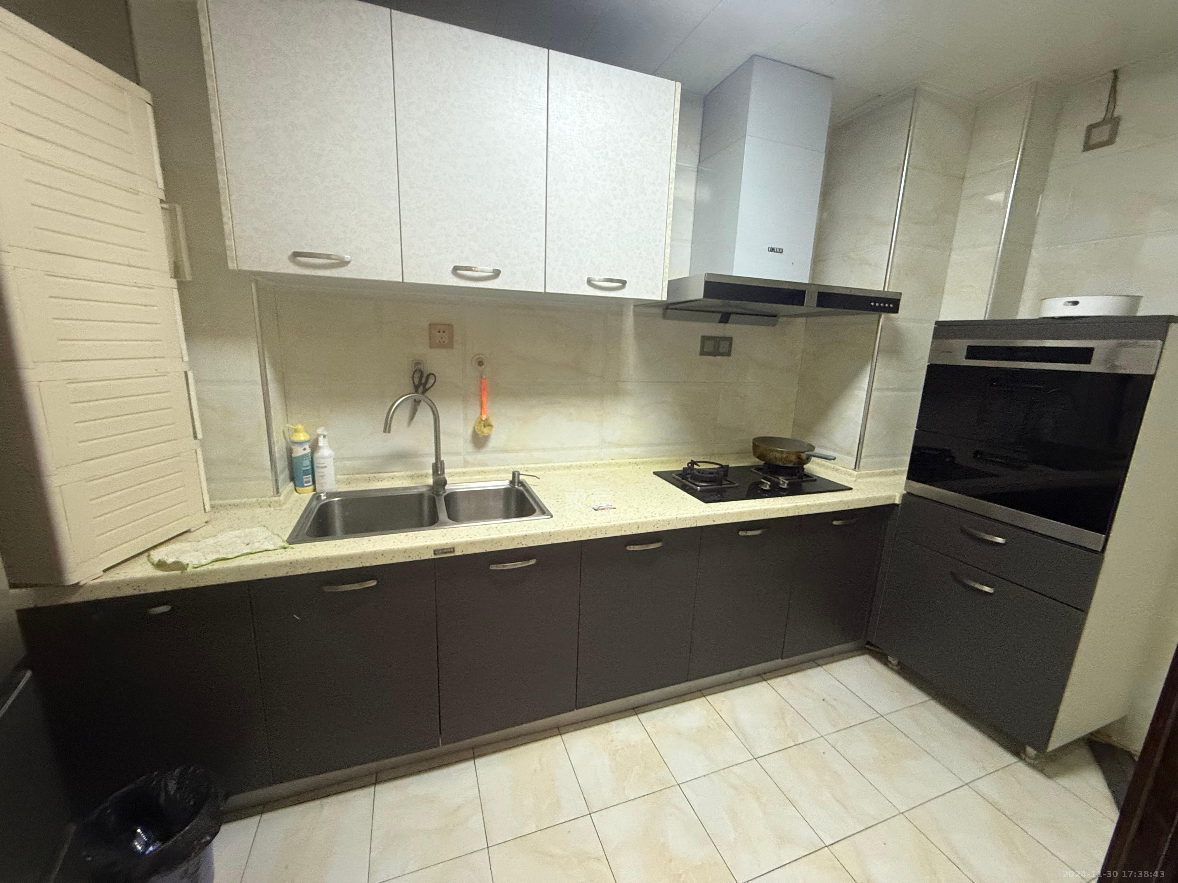 芒果天地(芒果雅苑)  4室2厅1卫    2800.0元/月 芒果天地(芒果雅苑)  4室2厅1卫    2800.0元/月室内图