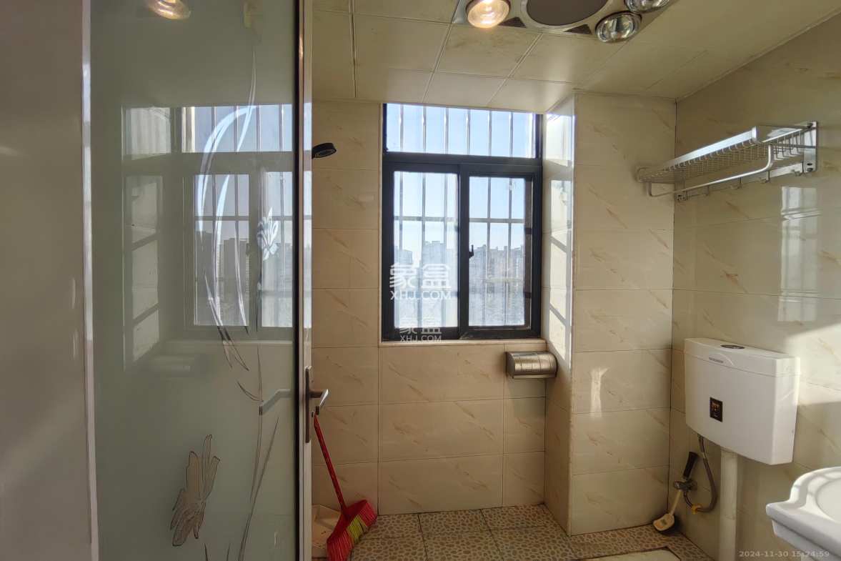 景塘家园 3室2厅1卫 2100.0元/月 景塘家园 3室2厅1卫 2100.0元/月室内图