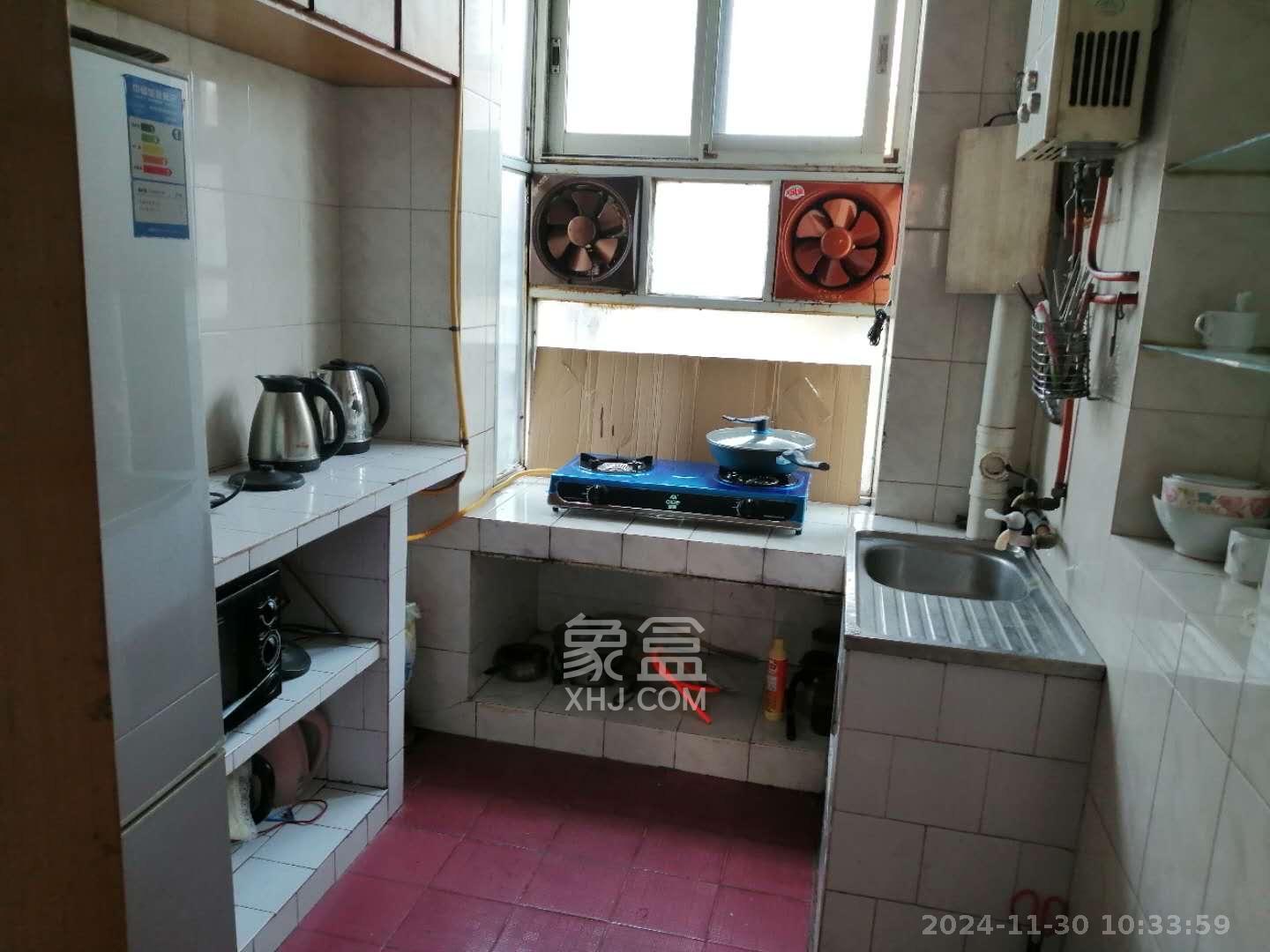 四方坪教师村 3室2厅1卫 1200.0元/月 四方坪教师村 3室2厅1卫 1200.0元/月室内图