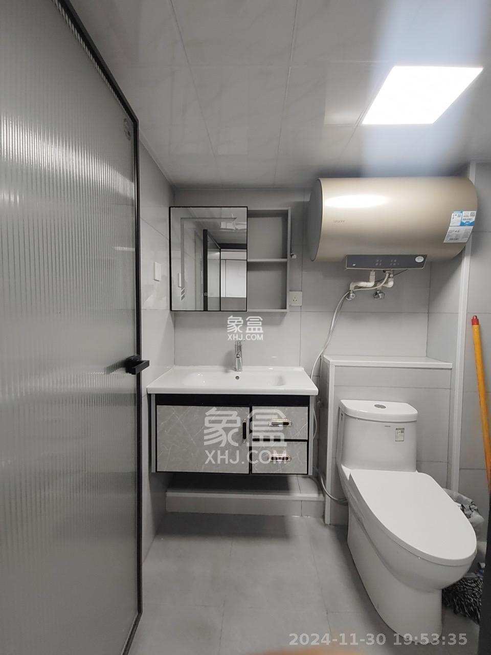 正荣梅溪紫阙台  2室1厅1卫    1850.0元/月 正荣梅溪紫阙台  2室1厅1卫    1850.0元/月室内图