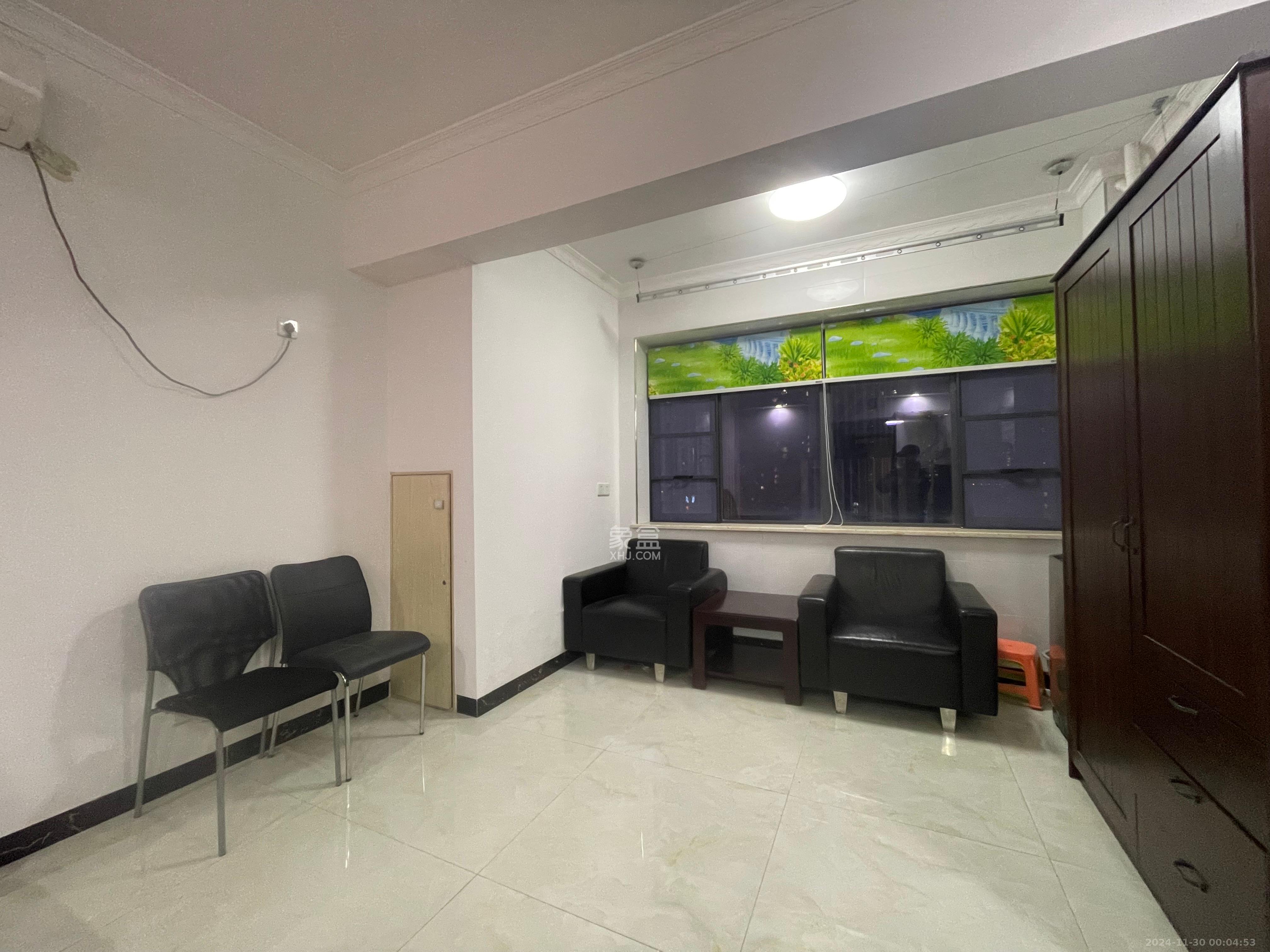 英祥春天  1室1厅1卫    1600.0元/月 英祥春天  1室1厅1卫    1600.0元/月室内图1