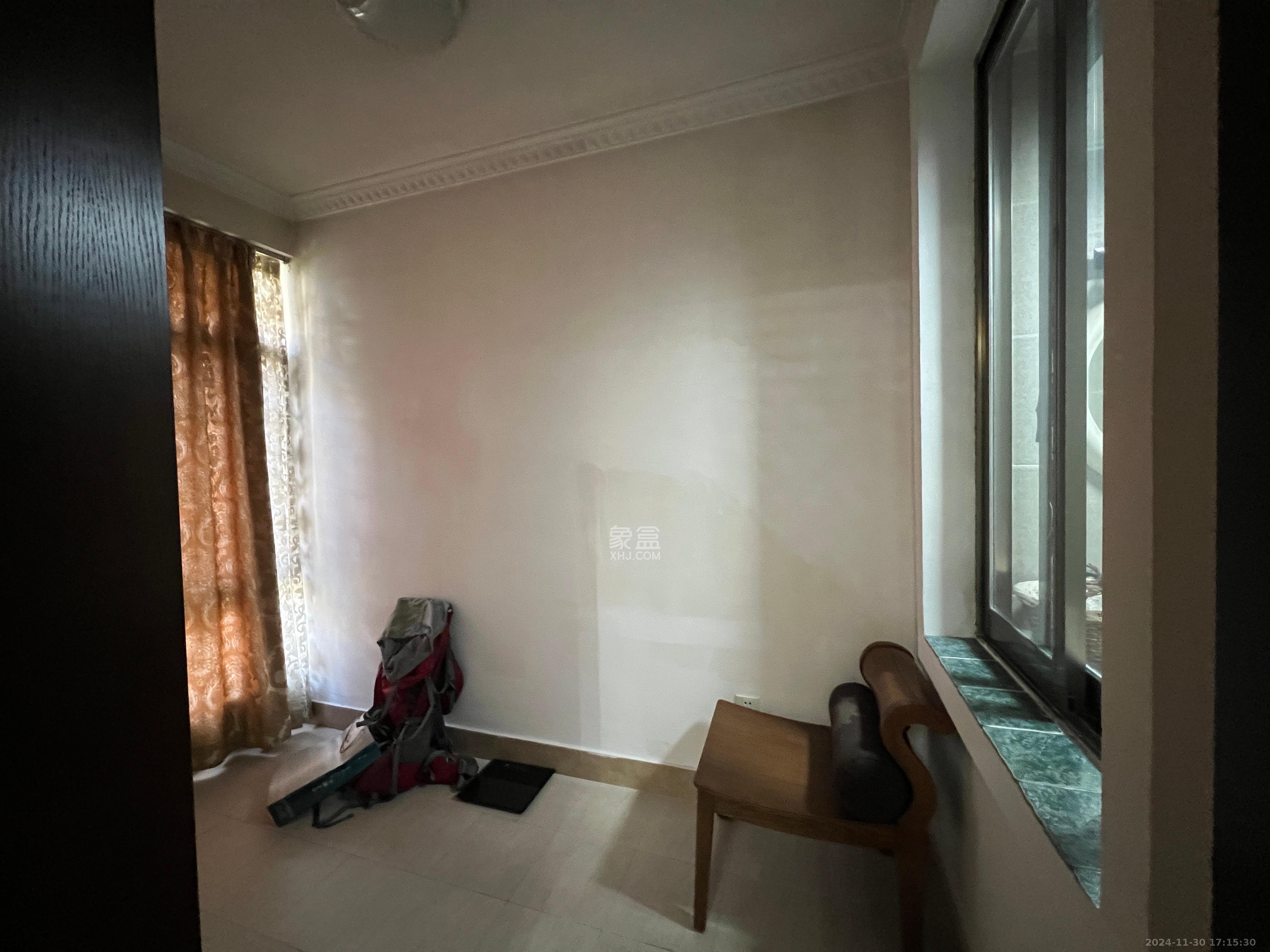 御景龙城  6室2厅3卫    8000.0元/月 御景龙城  6室2厅3卫    8000.0元/月室内图