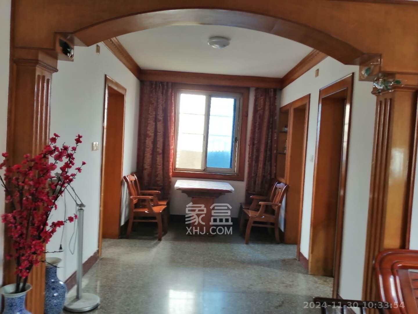 四方坪教师村 3室2厅1卫 1200.0元/月 四方坪教师村 3室2厅1卫 1200.0元/月室内图