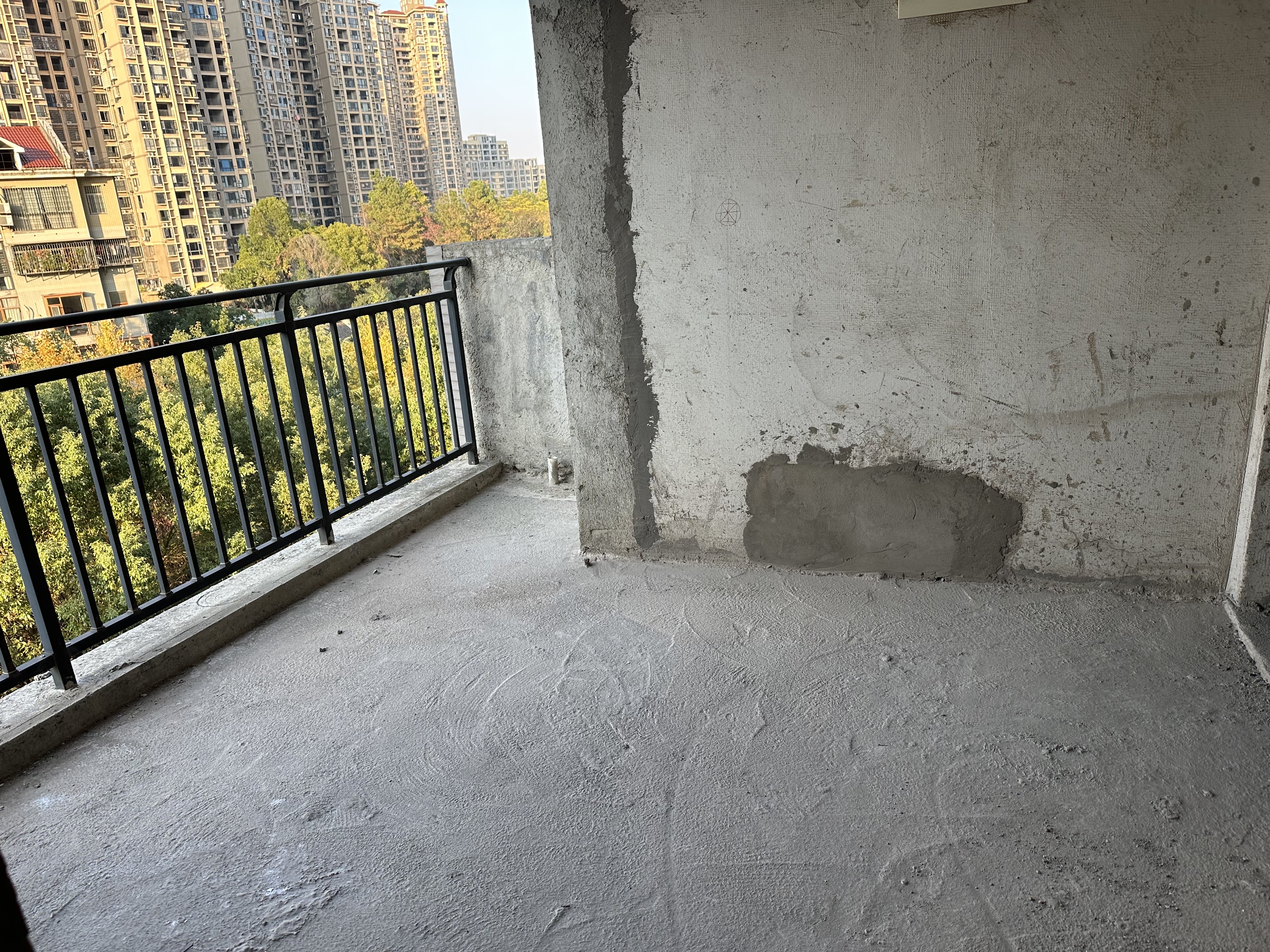 建设鑫苑  4室2厅2卫   95.00万户型图