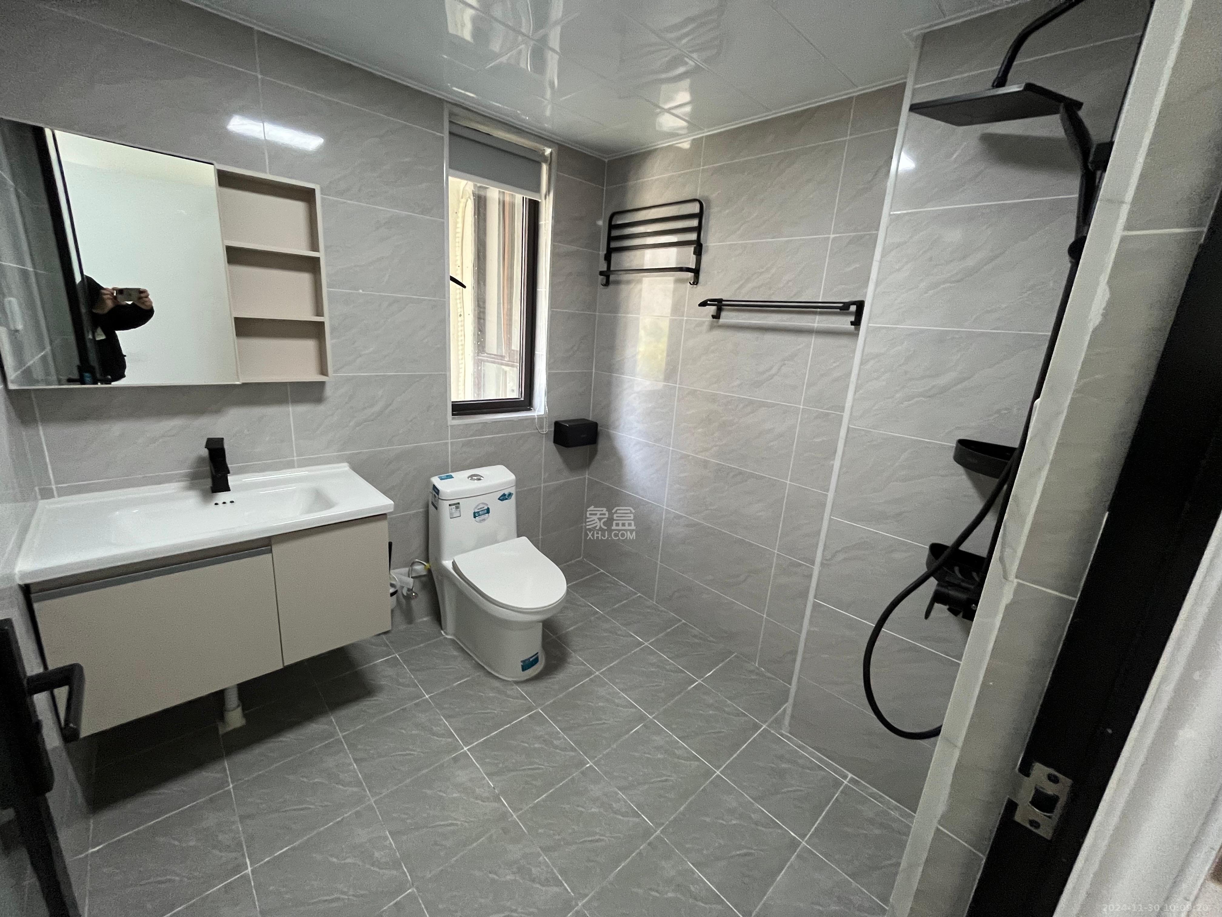 德奥悦东方 3室2厅2卫 3500.0元/月 德奥悦东方 3室2厅2卫 3500.0元/月室内图