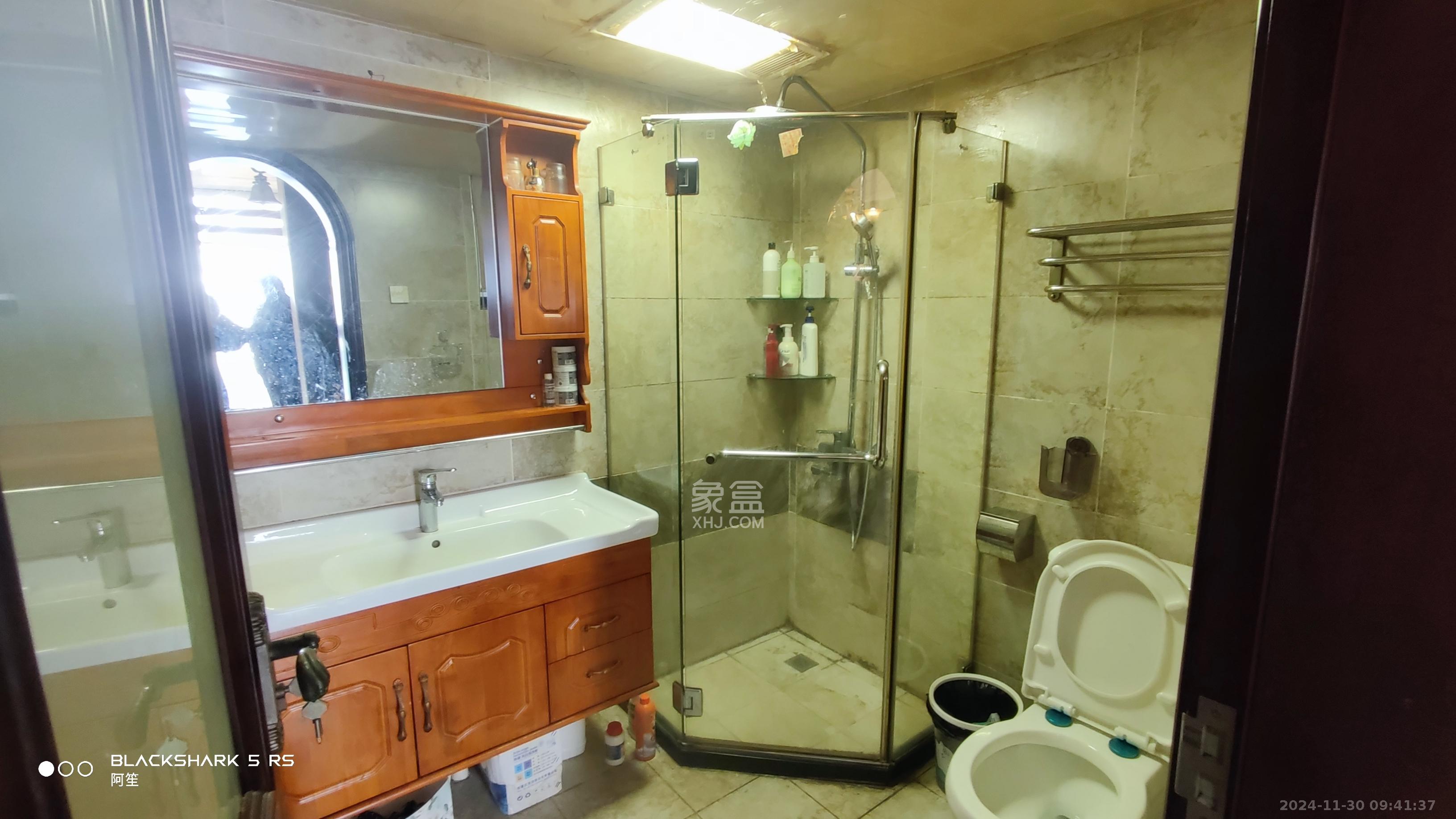 火炬村 1室1厅1卫 1200.0元/月 火炬村 1室1厅1卫 1200.0元/月室内图