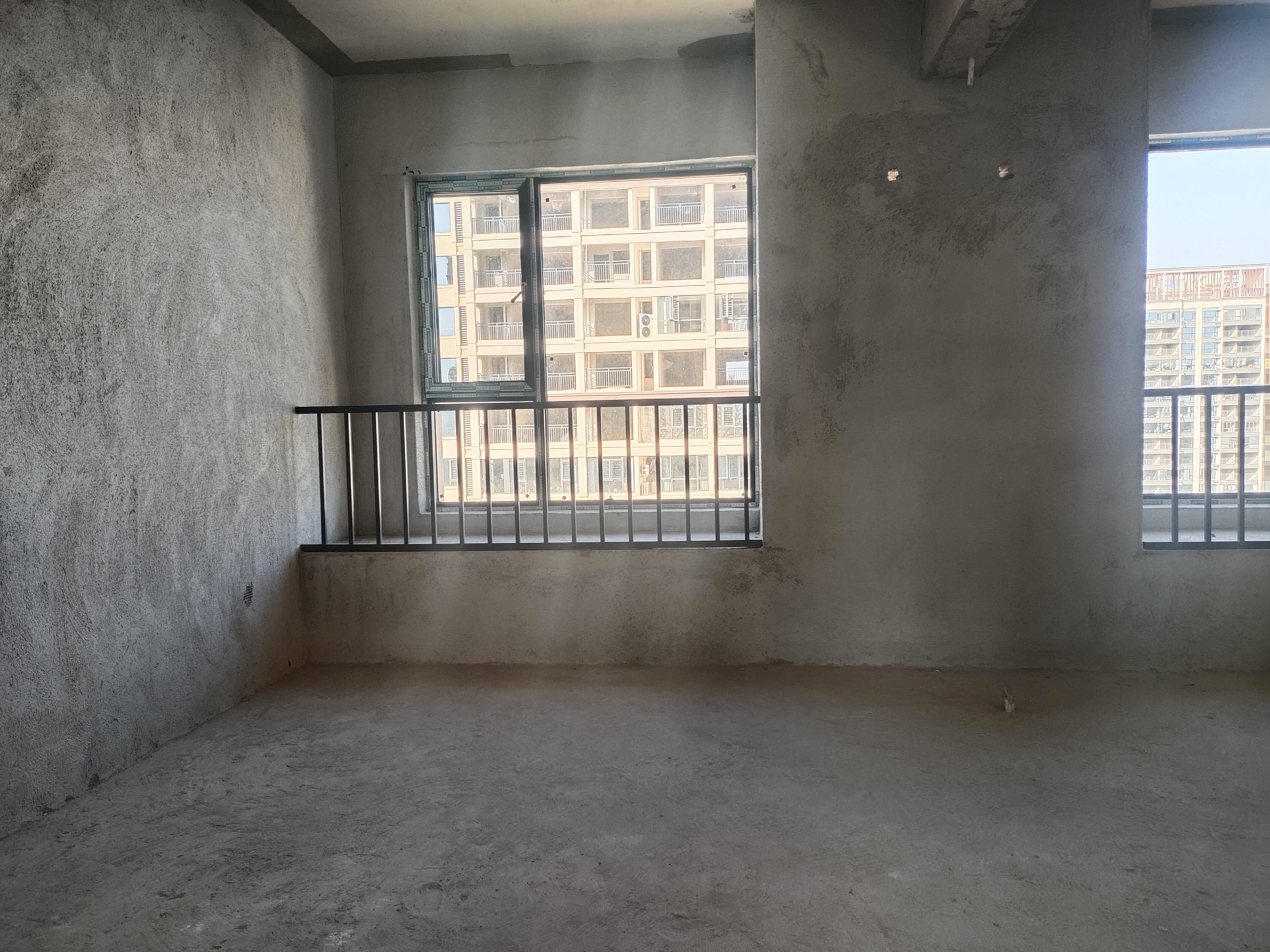 金信园林嘉园 4室2厅2卫 85.0万 金信园林嘉园 4室2厅2卫 85.0万卧室