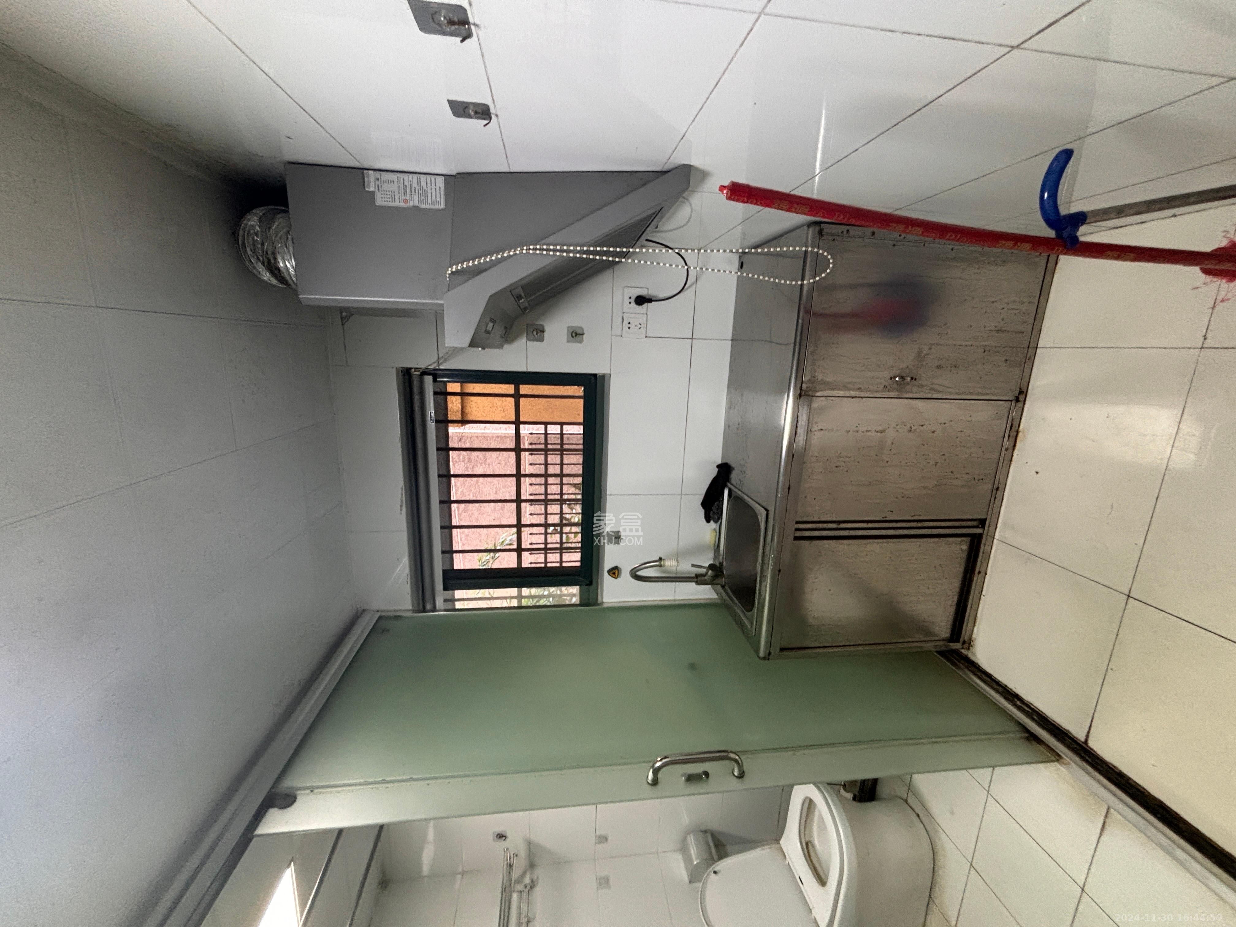 曙光大邸 1室1厅1卫 1300.0元/月 曙光大邸 1室1厅1卫 1300.0元/月室内图