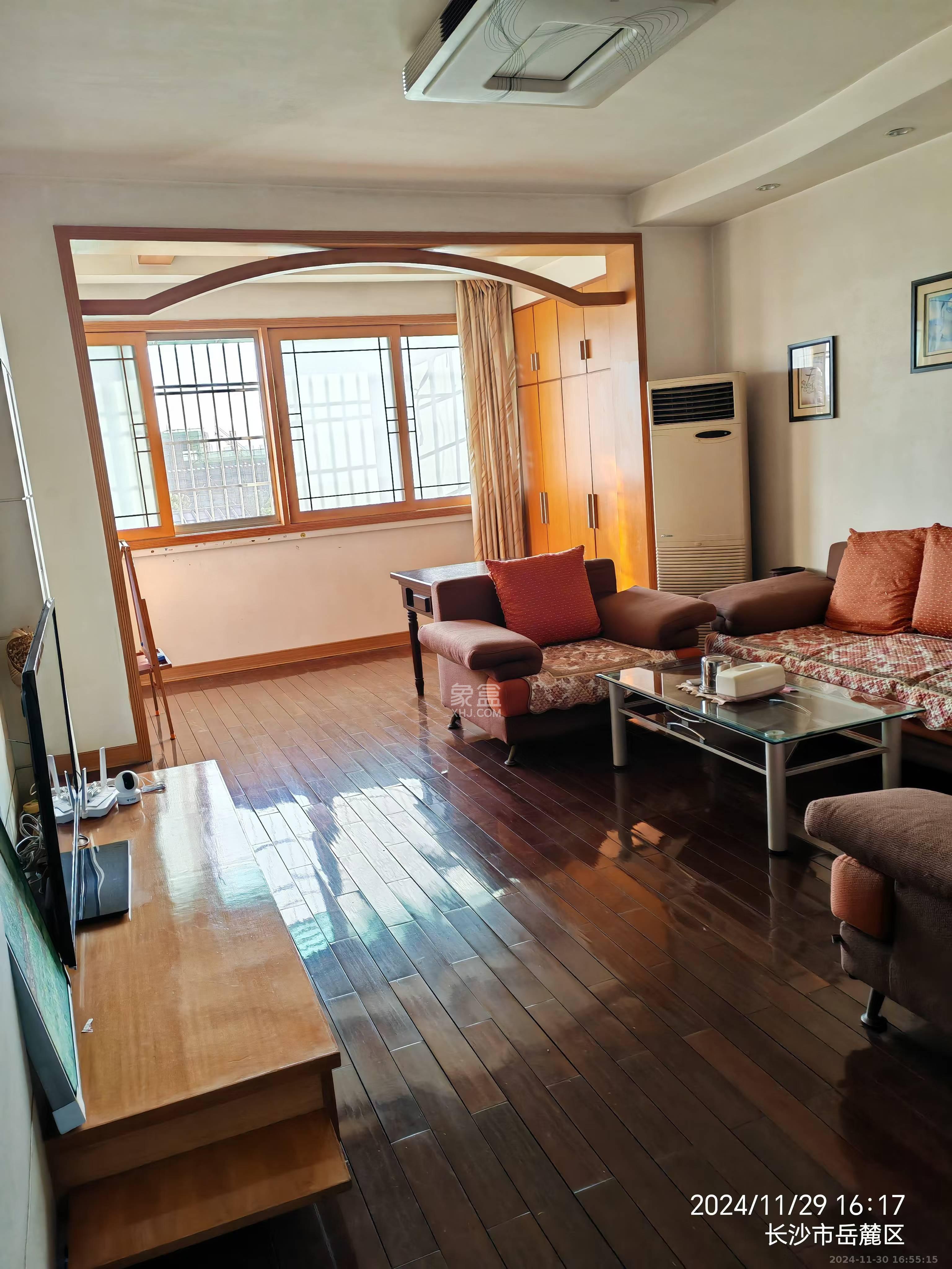 矿山研究院 3室2厅2卫 3000.0元/月 矿山研究院 3室2厅2卫 3000.0元/月室内图