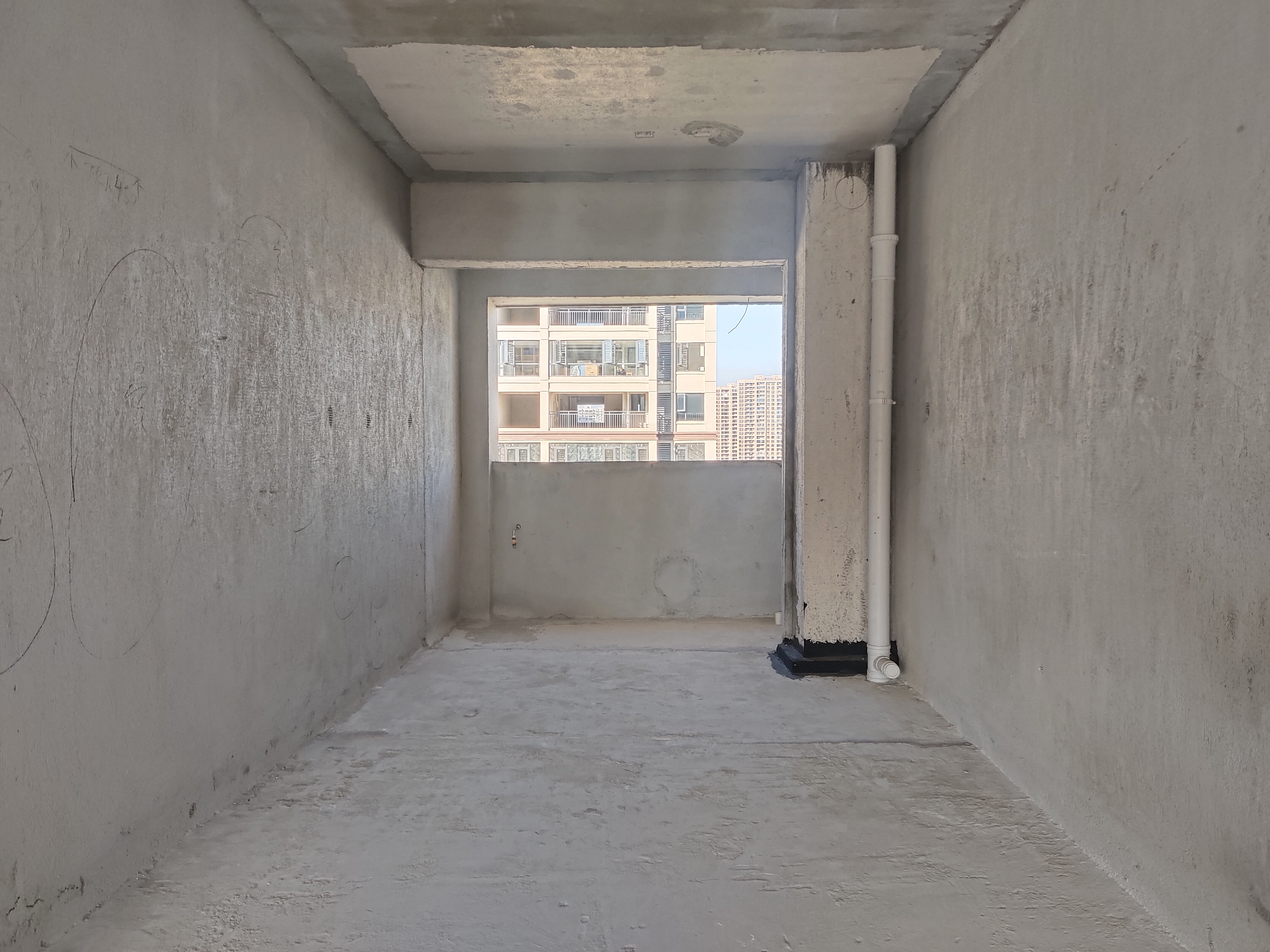 金信园林嘉园 4室2厅2卫 85.0万 金信园林嘉园 4室2厅2卫 85.0万厨房