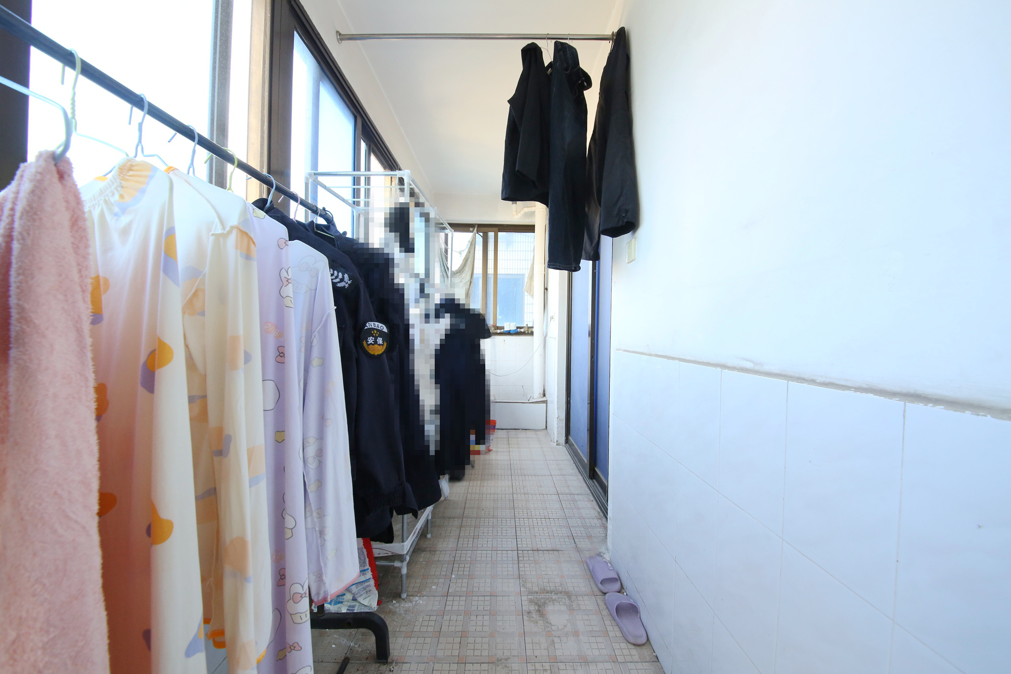 银园公寓（芙蓉区）  3室2厅1卫   93.00万阳台
