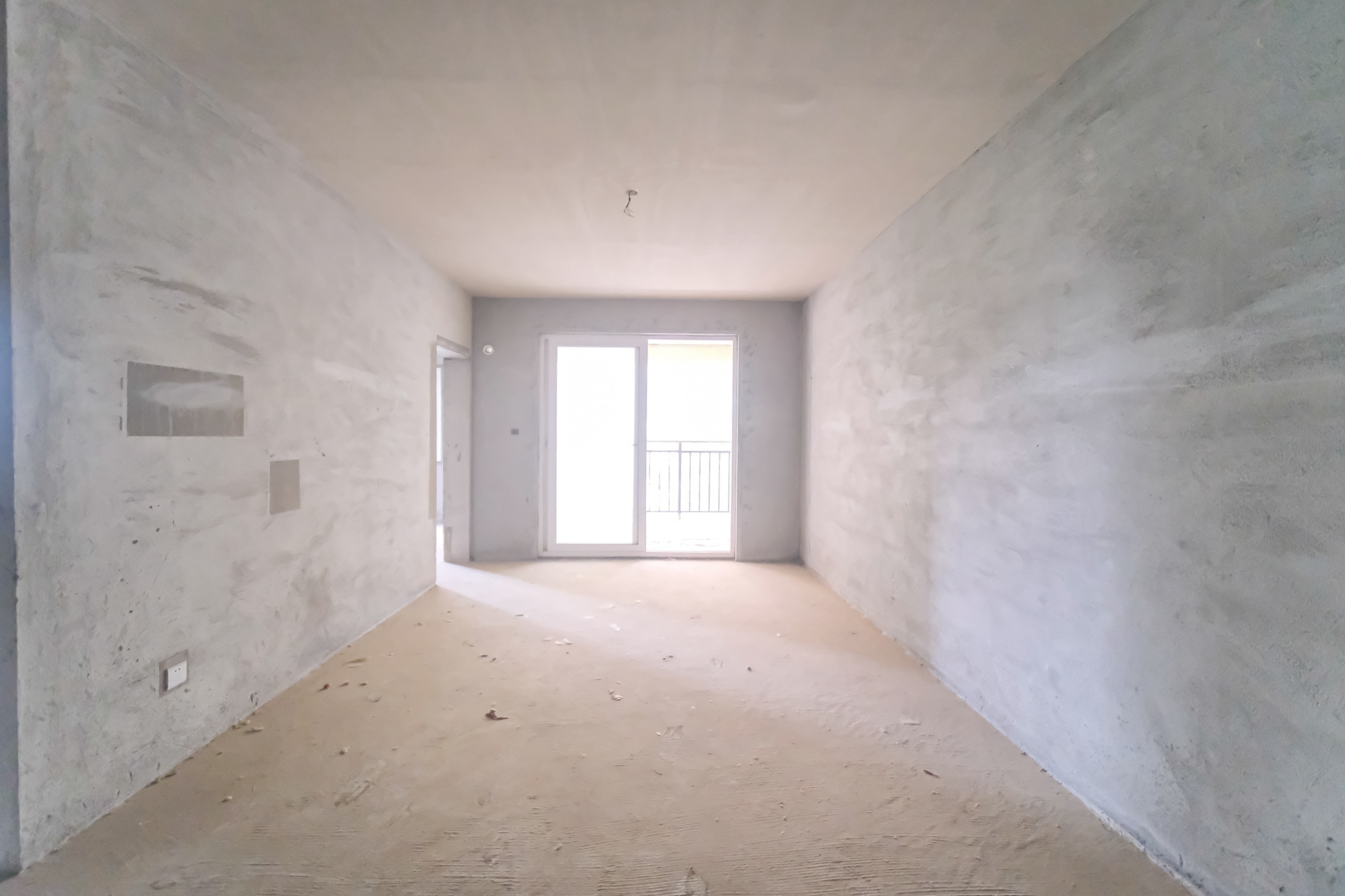 保利香槟国际 3室2厅1卫 56.4万 保利香槟国际 3室2厅1卫 56.4万客厅