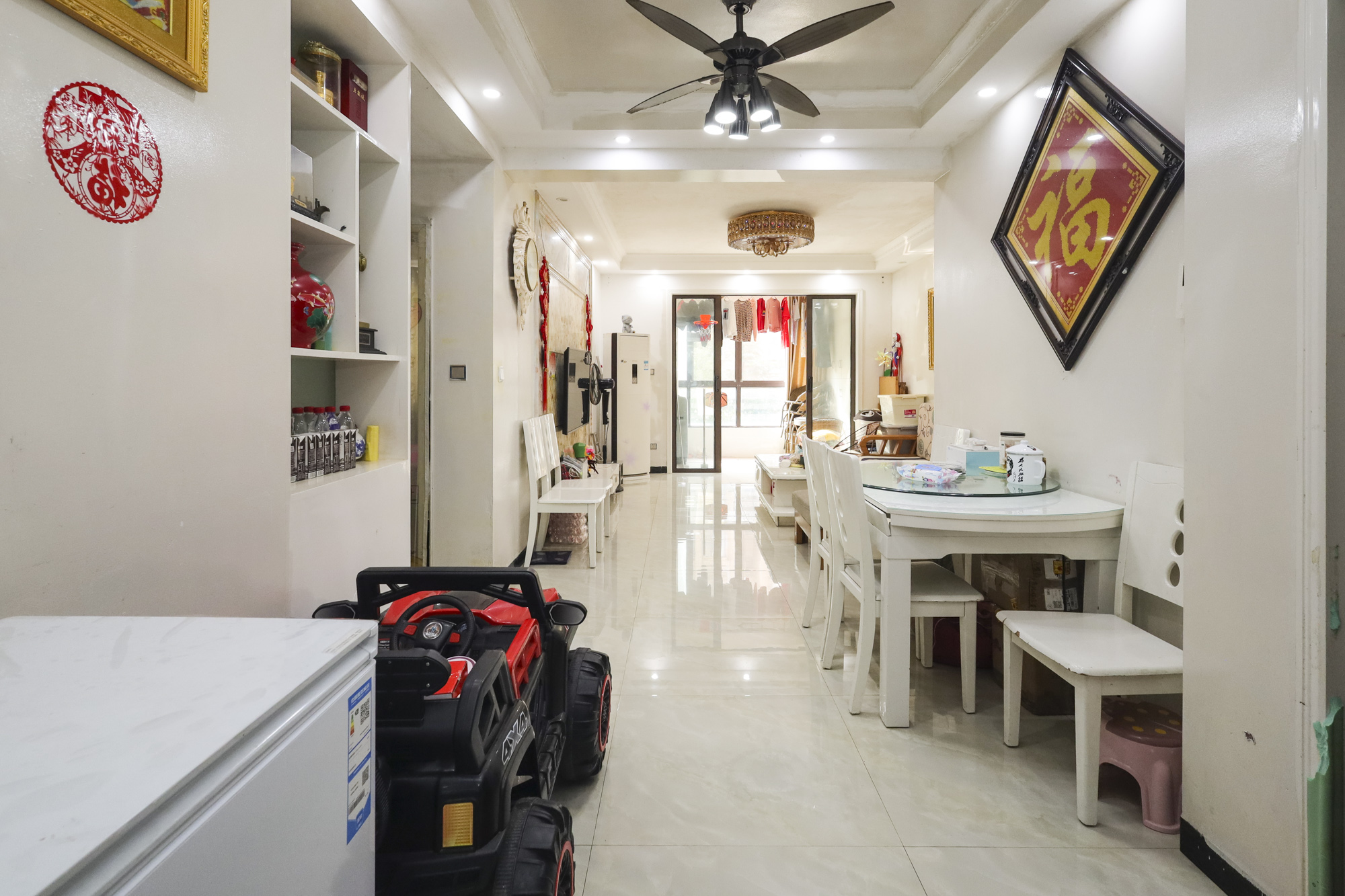 山语城二期 2室2厅1卫 59.4万 山语城二期 2室2厅1卫 59.4万客厅