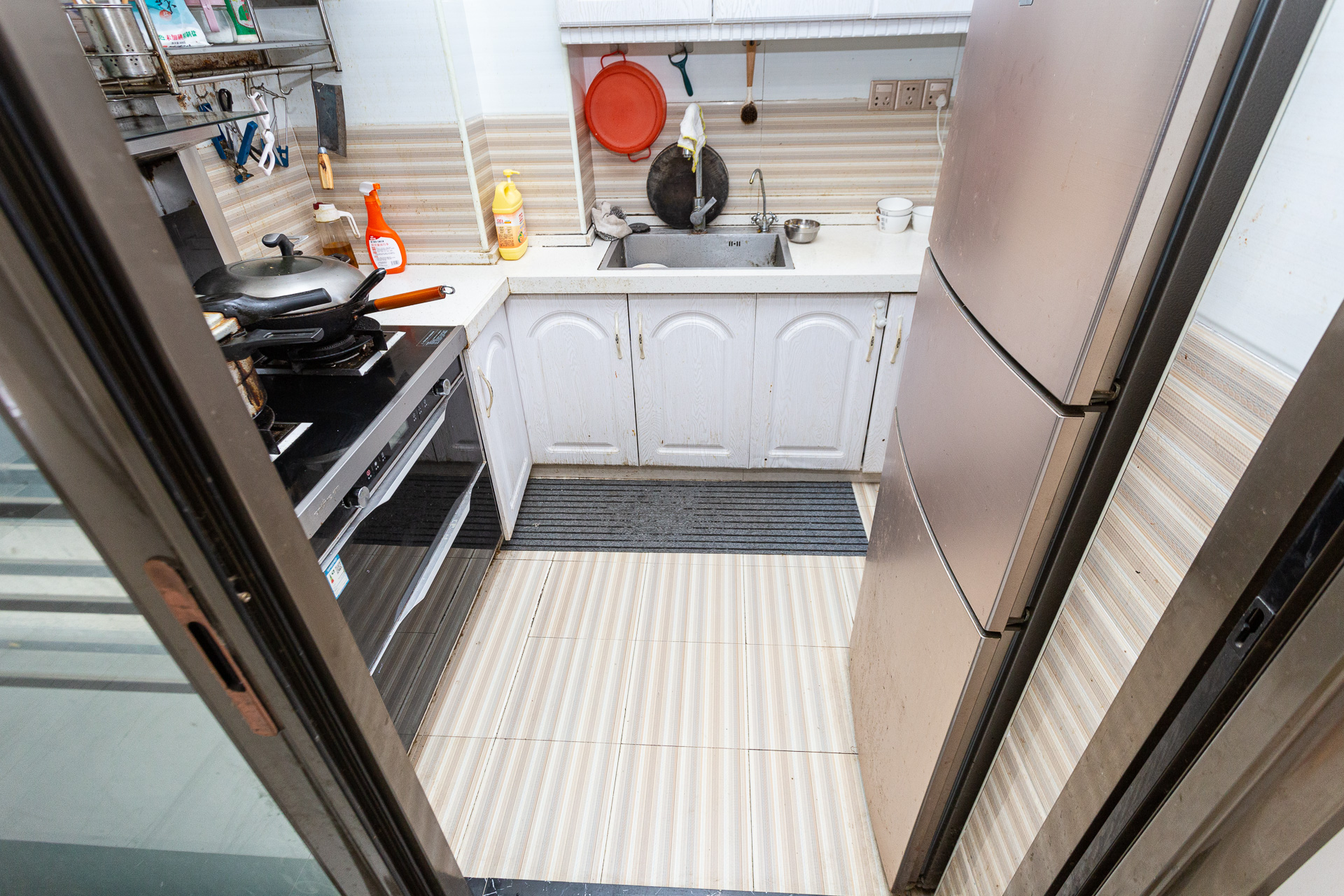 润和之悦(金泽园) 3室2厅1卫 70.0万 润和之悦(金泽园) 3室2厅1卫 70.0万厨房