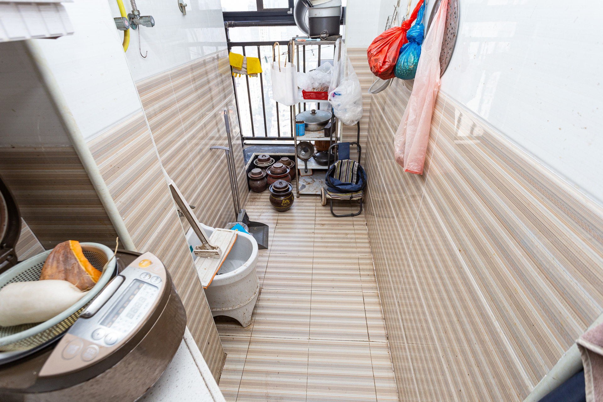 润和之悦(金泽园) 3室2厅1卫 70.0万 润和之悦(金泽园) 3室2厅1卫 70.0万阳台