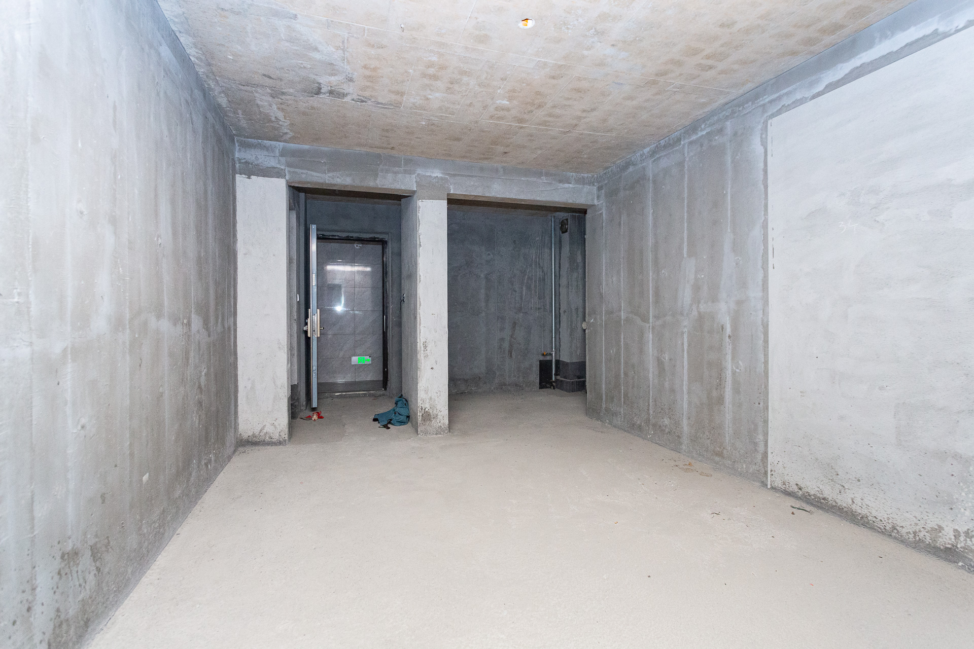 越秀湘江星汇城二期 3室2厅3卫 100.0万 越秀湘江星汇城二期 3室2厅3卫 100.0万客厅