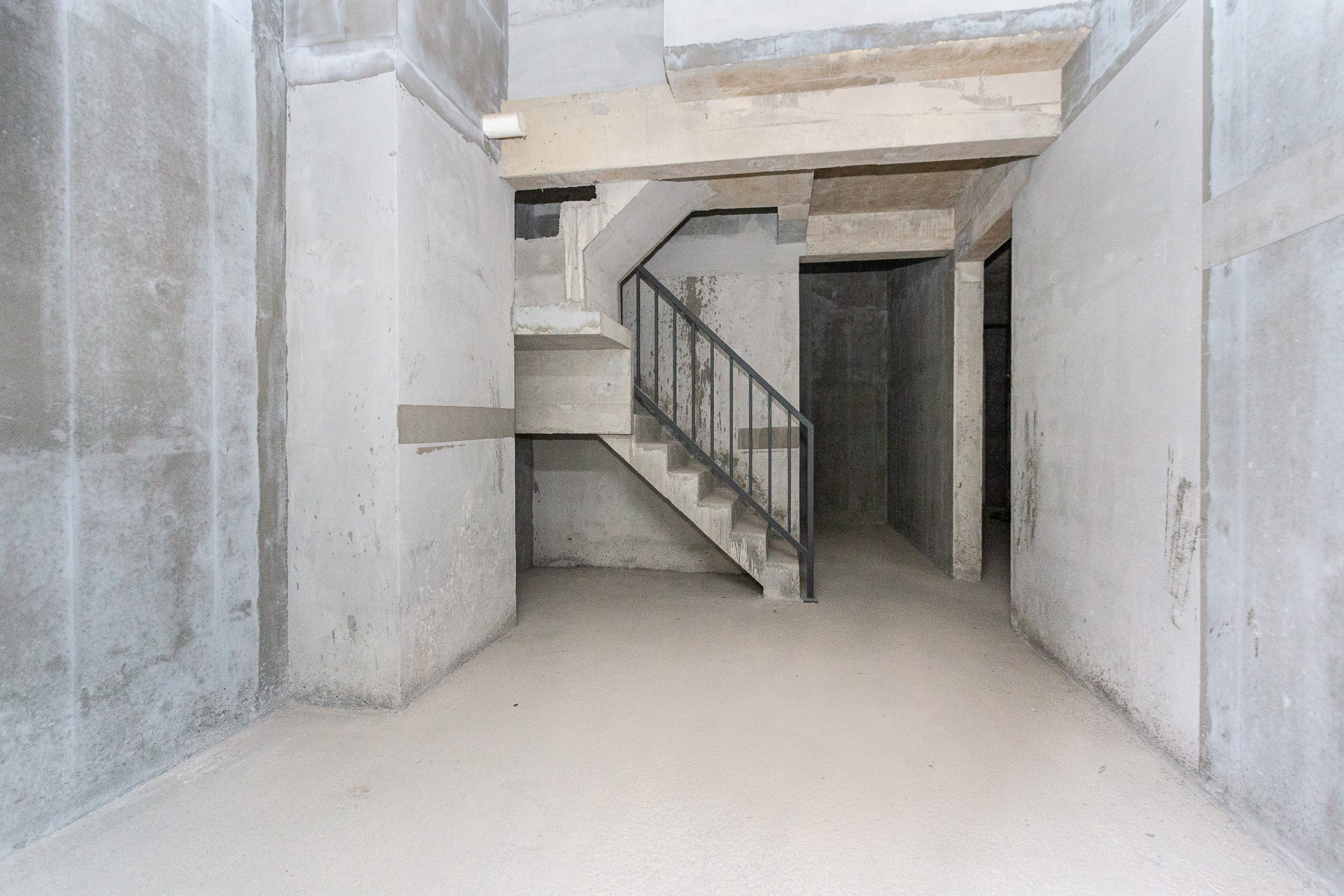 越秀湘江星汇城二期 3室2厅3卫 100.0万 越秀湘江星汇城二期 3室2厅3卫 100.0万客厅