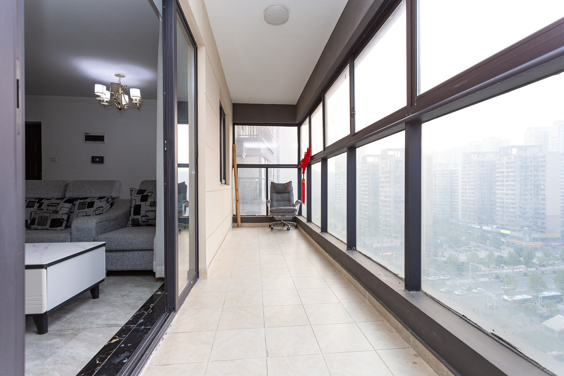 万润滨江天著 4室2厅2卫 143.0万 万润滨江天著 4室2厅2卫 143.0万阳台