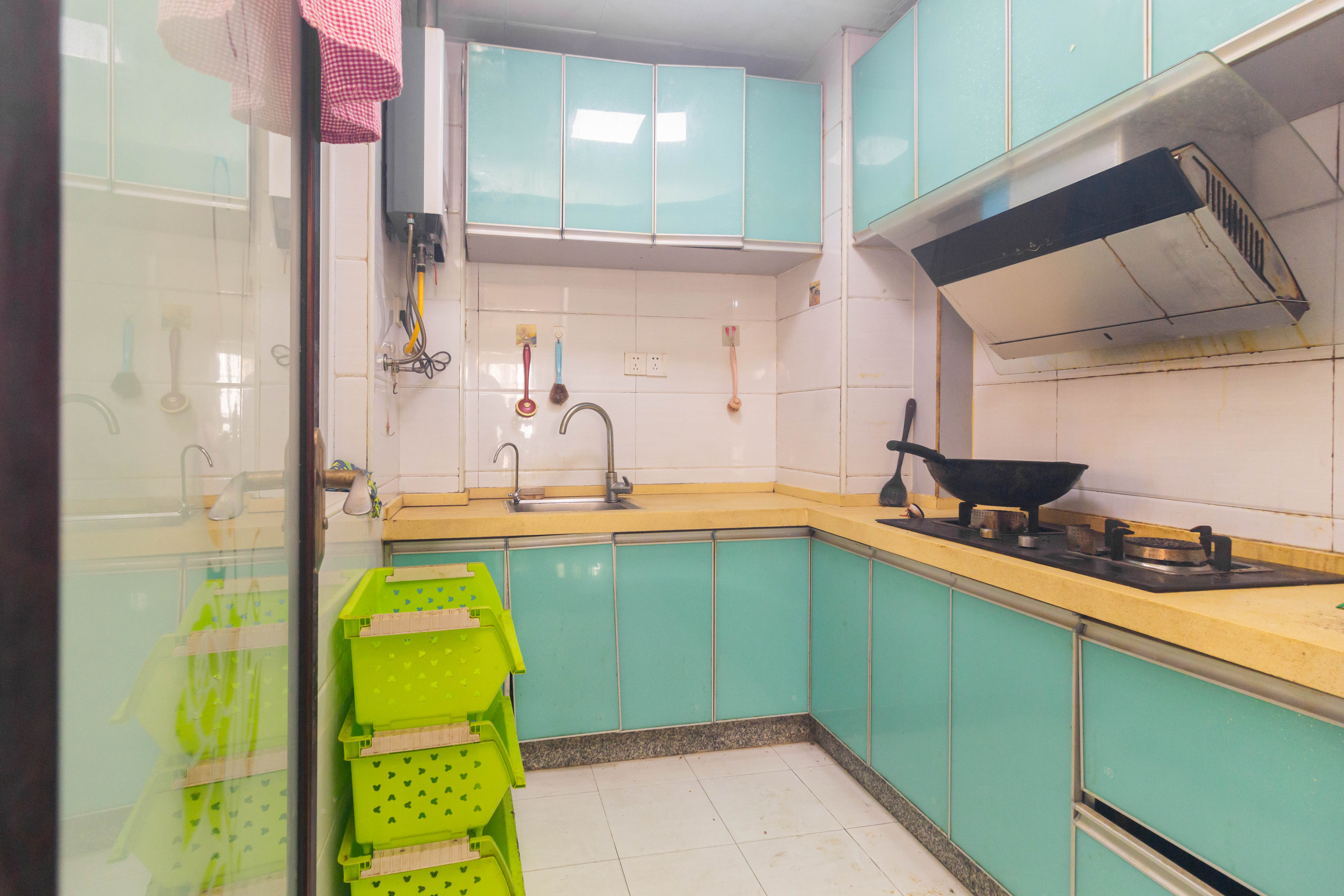 爵士湘  2室2厅1卫    39.8万 爵士湘  2室2厅1卫    39.8万厨房