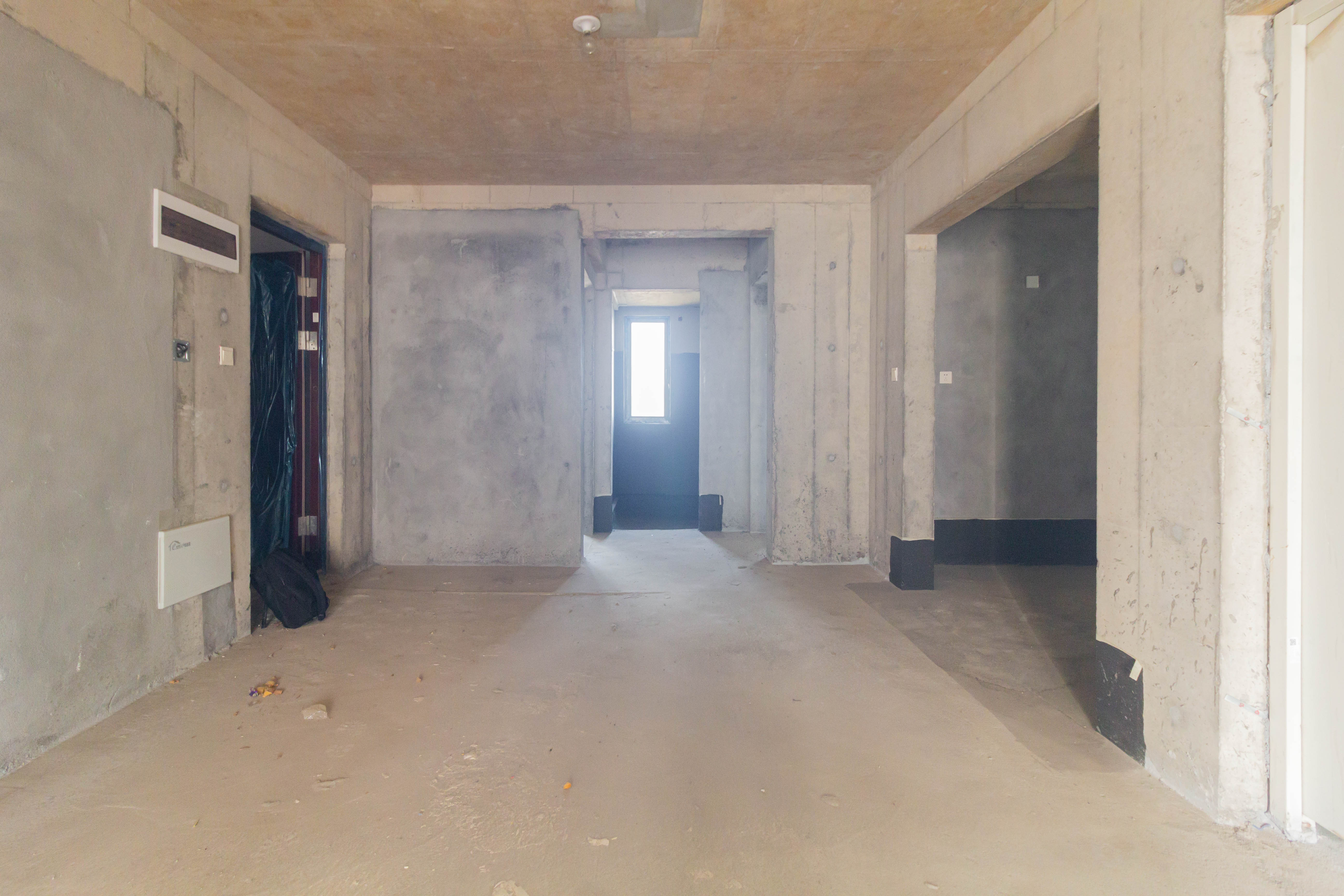 华远海蓝郡  3室2厅2卫    78.8万 华远海蓝郡  3室2厅2卫    78.8万客厅