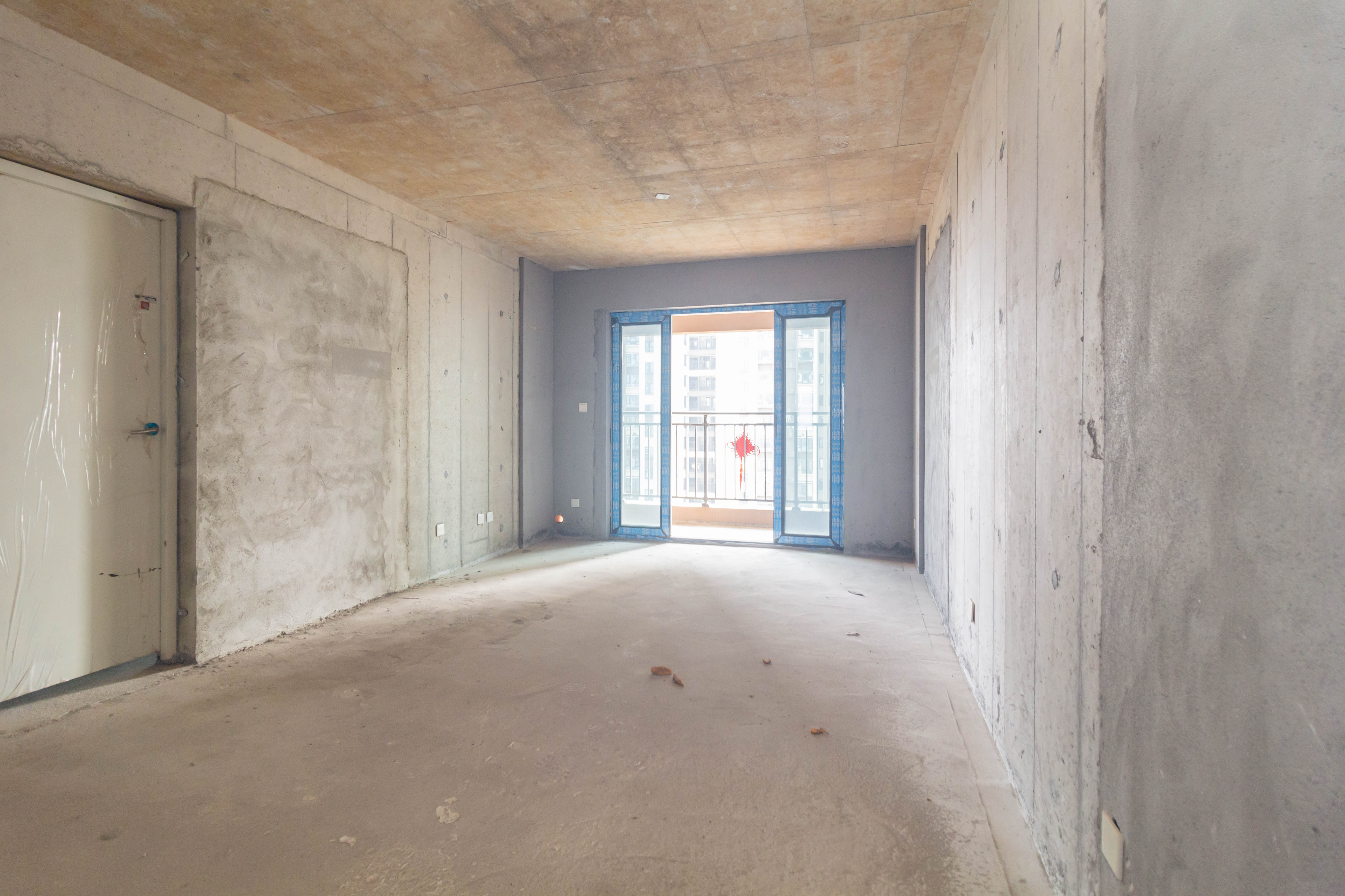 华远海蓝郡  3室2厅2卫    78.8万 华远海蓝郡  3室2厅2卫    78.8万客厅