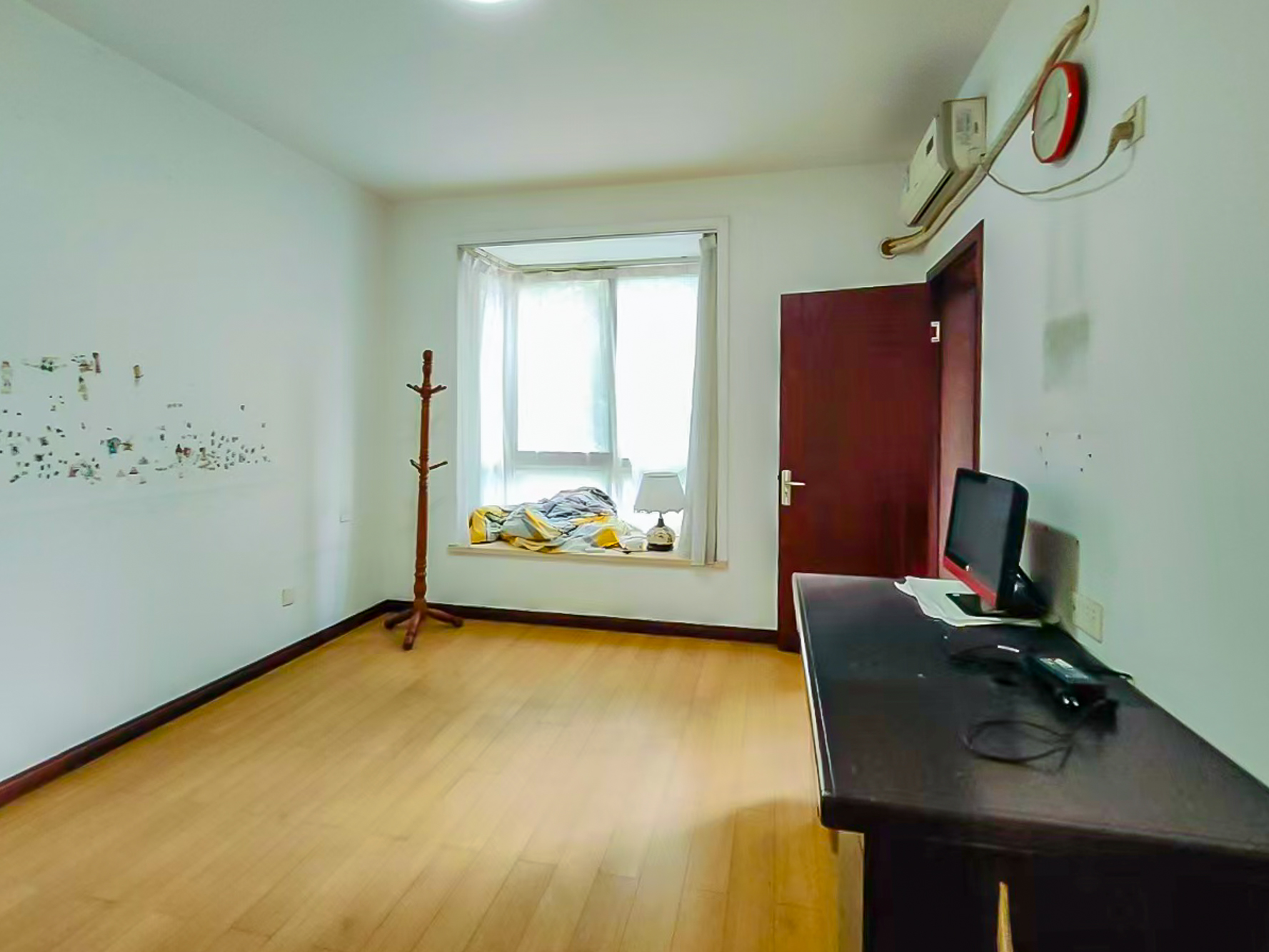 筑梦园 3室2厅2卫 65.0万 筑梦园 3室2厅2卫 65.0万卧室