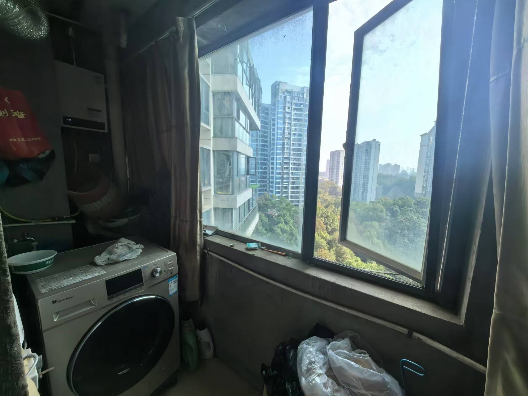 山水国际 2室2厅1卫 39.0万 山水国际 2室2厅1卫 39.0万室内图