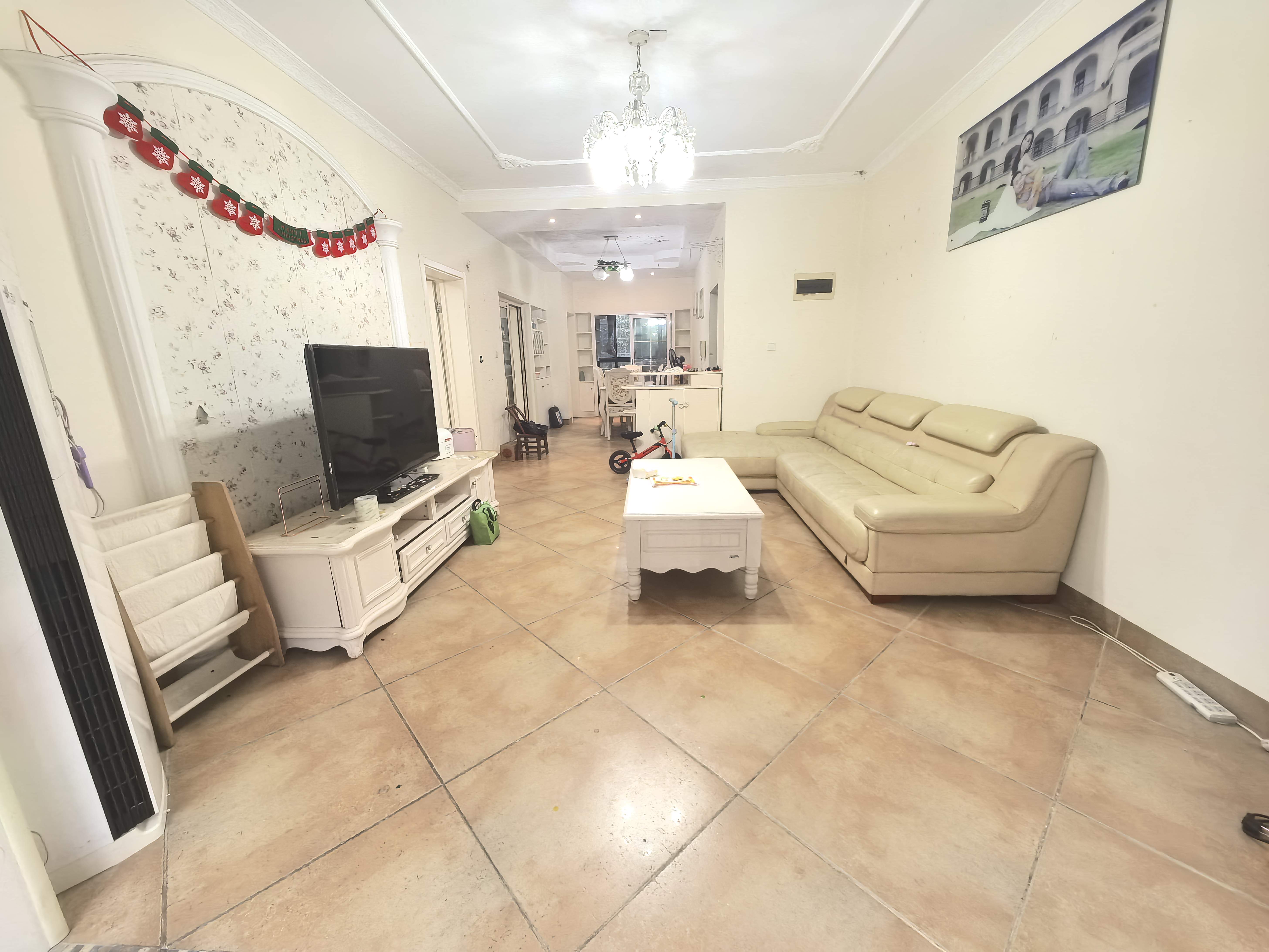 莱茵小镇 3室2厅1卫 30.8万 莱茵小镇 3室2厅1卫 30.8万室内图