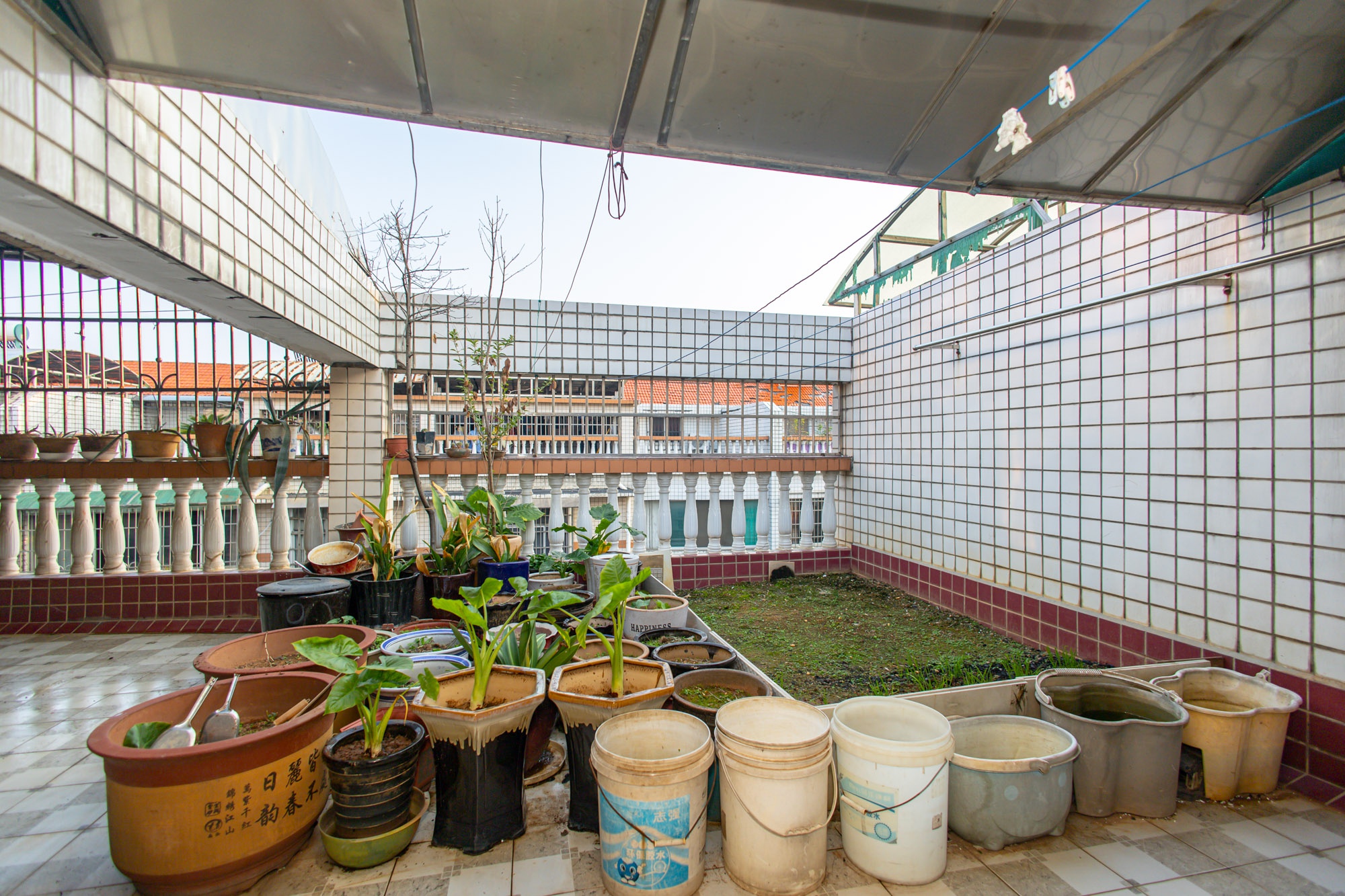 星沙汽配城(大塘村农机市场) 2室2厅2卫 43.8万 星沙汽配城(大塘村农机市场) 2室2厅2卫 43.8万阳台