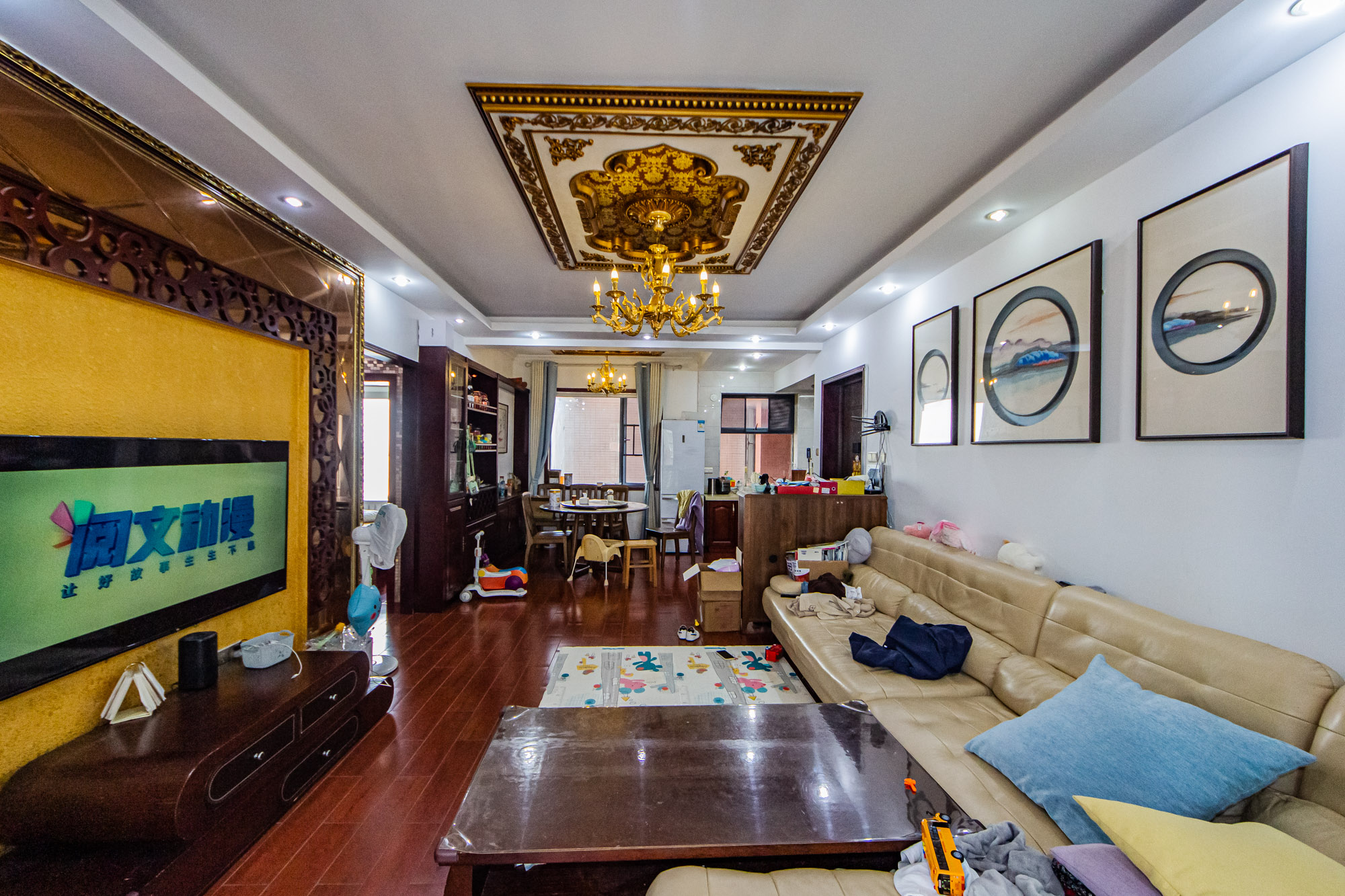 滨江君悦香邸 3室2厅2卫 130.0万 滨江君悦香邸 3室2厅2卫 130.0万客厅