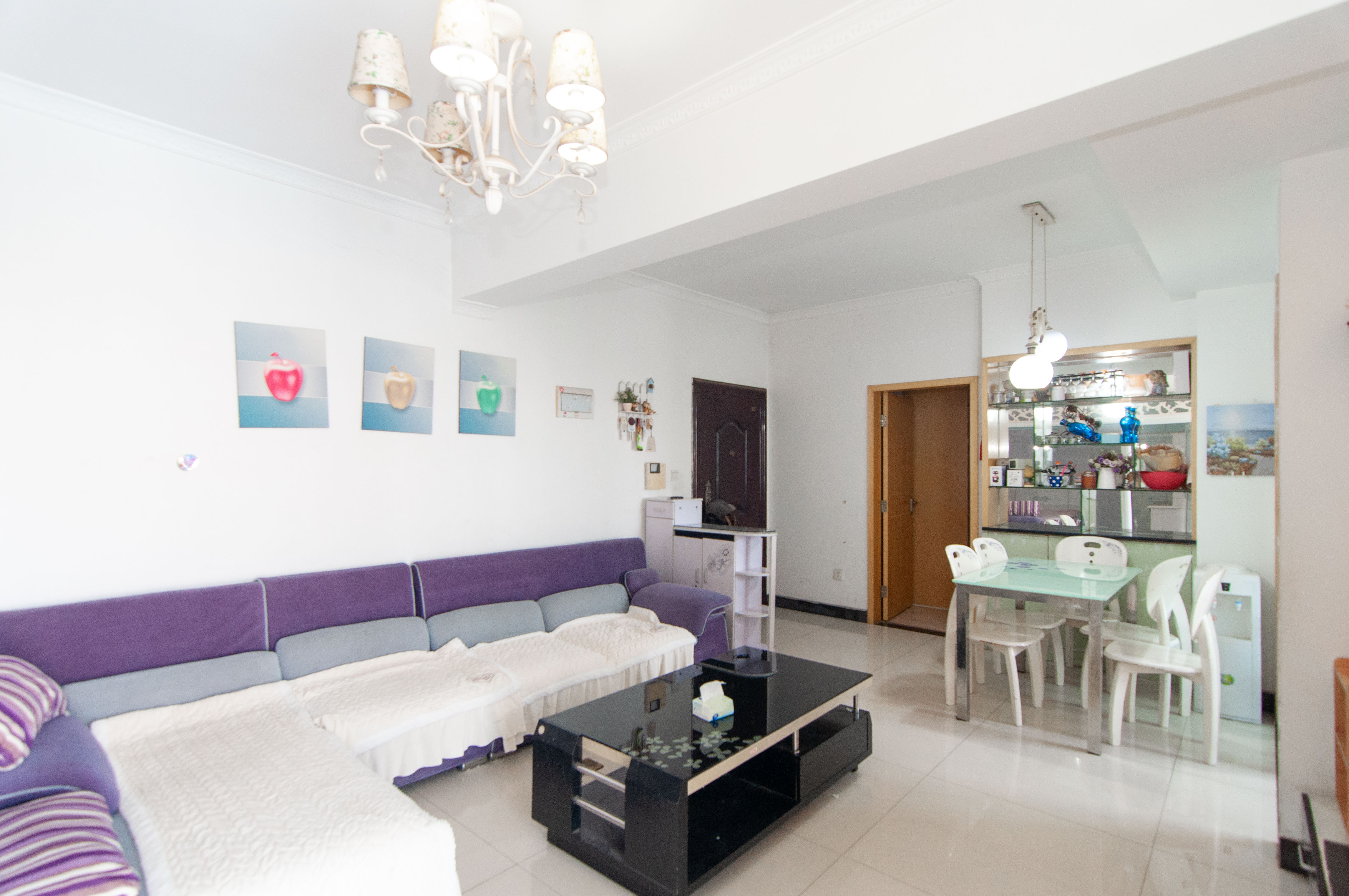 中房F联邦  2室2厅1卫    53.6万客厅