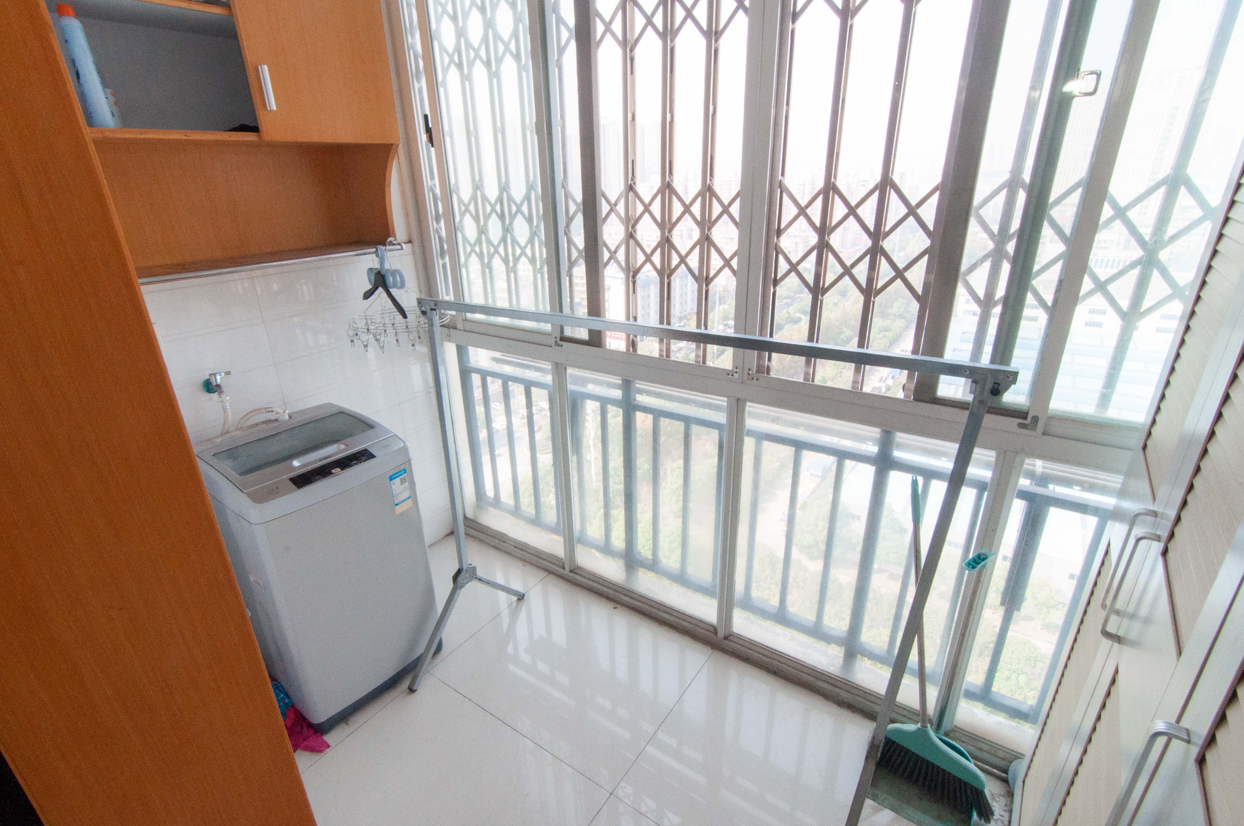 中房F联邦  2室2厅1卫    53.6万其他