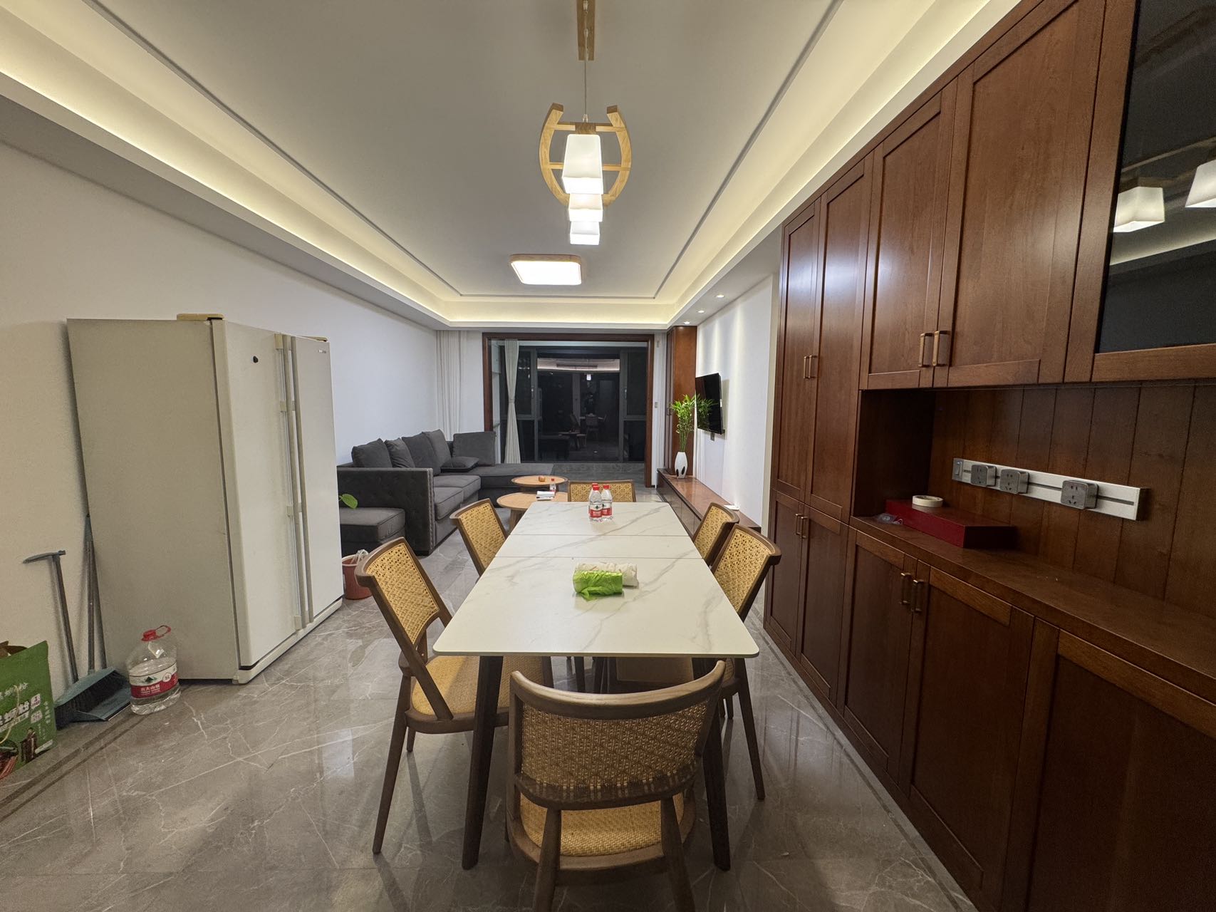 金茂建发泊悦  3室2厅2卫   3800.00元/月室内图