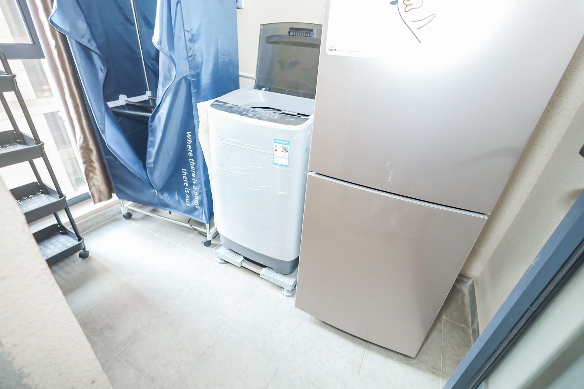 荣泰广场  3室2厅1卫   108.00万阳台
