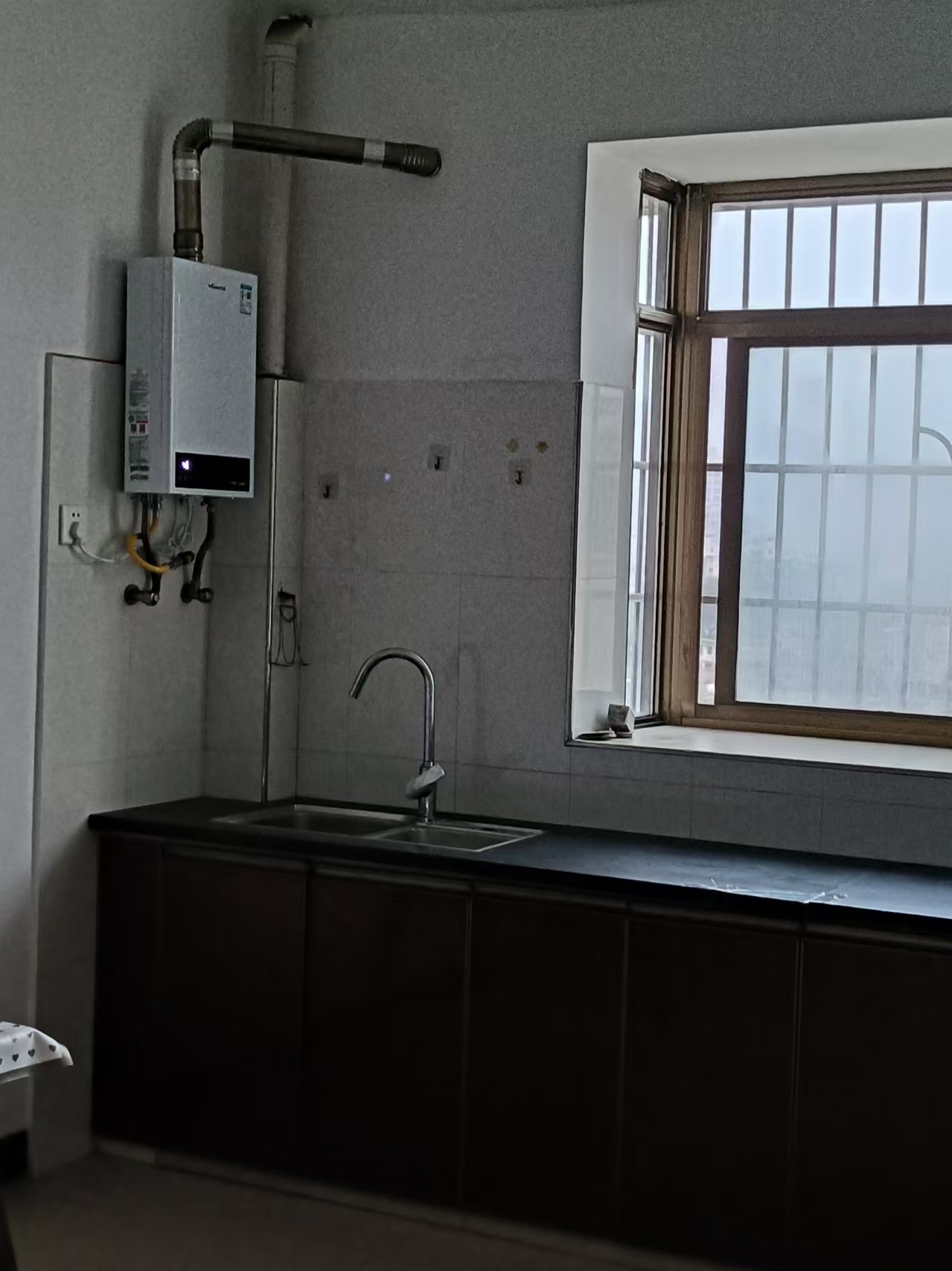 新锦源小区  1室1厅1卫   800.00元/月室内图