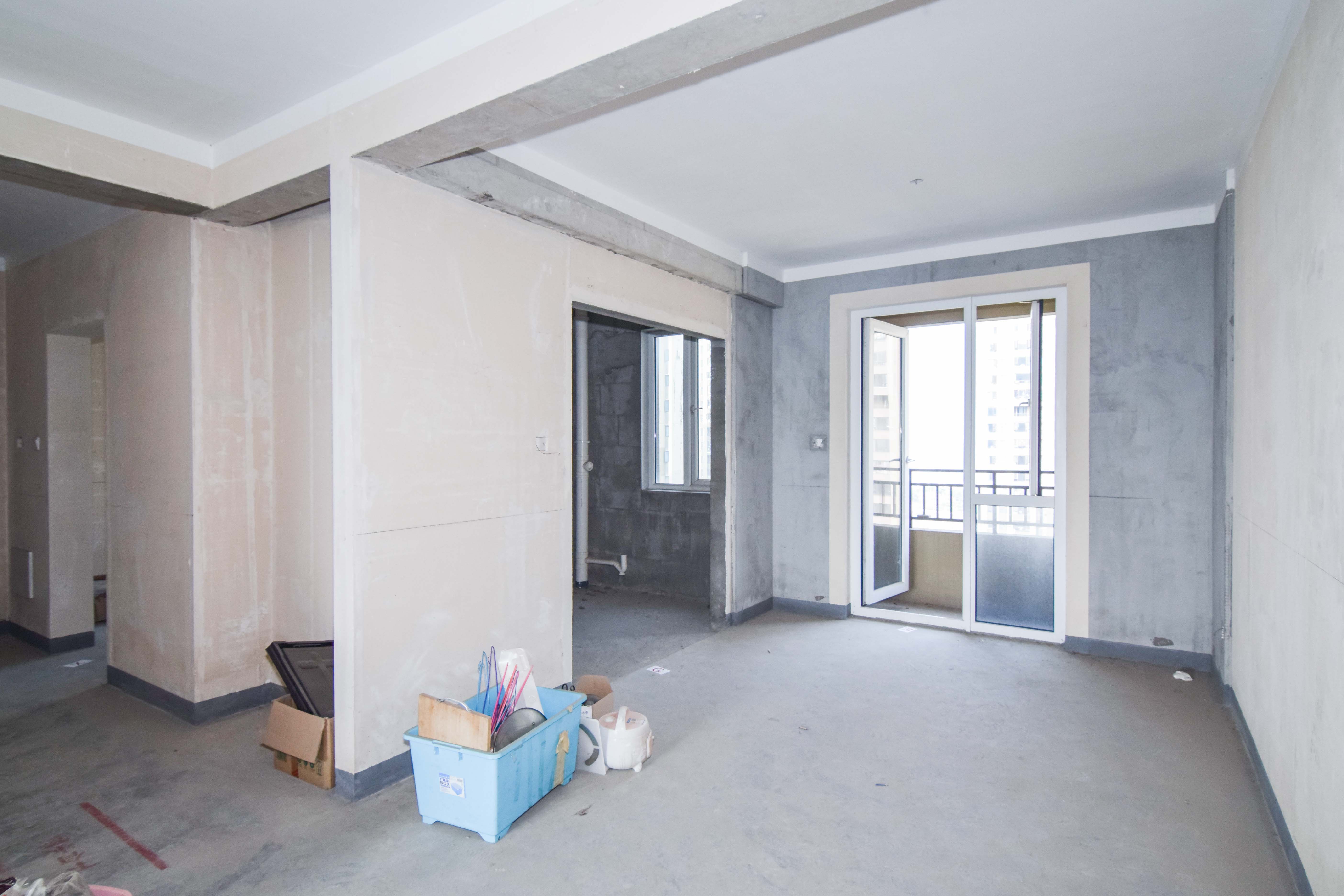 金地三千府(金地湖山樾、金地自在城)  3室2厅1卫   56.00万 金地三千府(金地湖山樾、金地自在城)  3室2厅1卫   56.00万其他