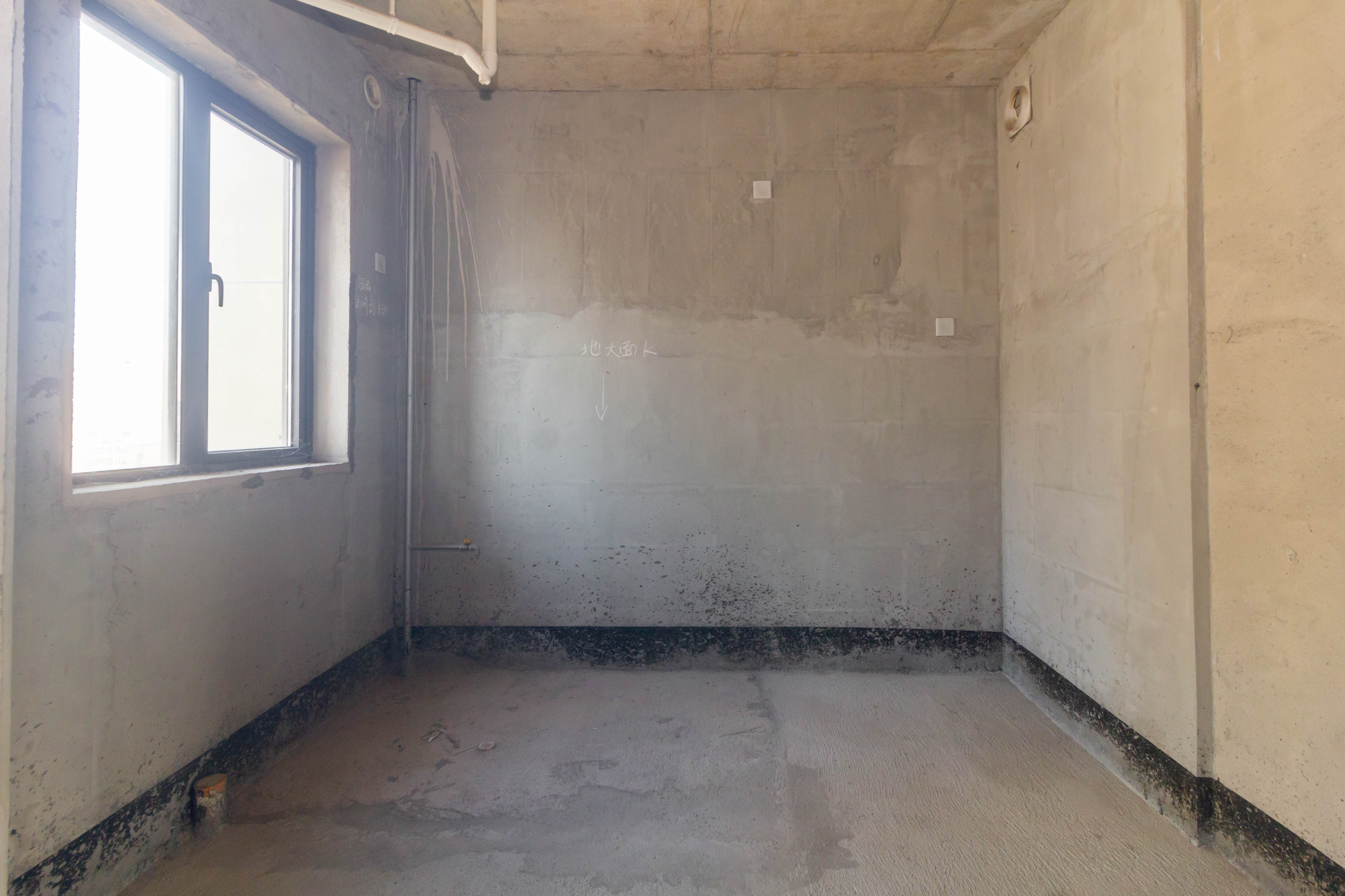 广悦星苑润园 4室2厅2卫 79.0万 广悦星苑润园 4室2厅2卫 79.0万厨房