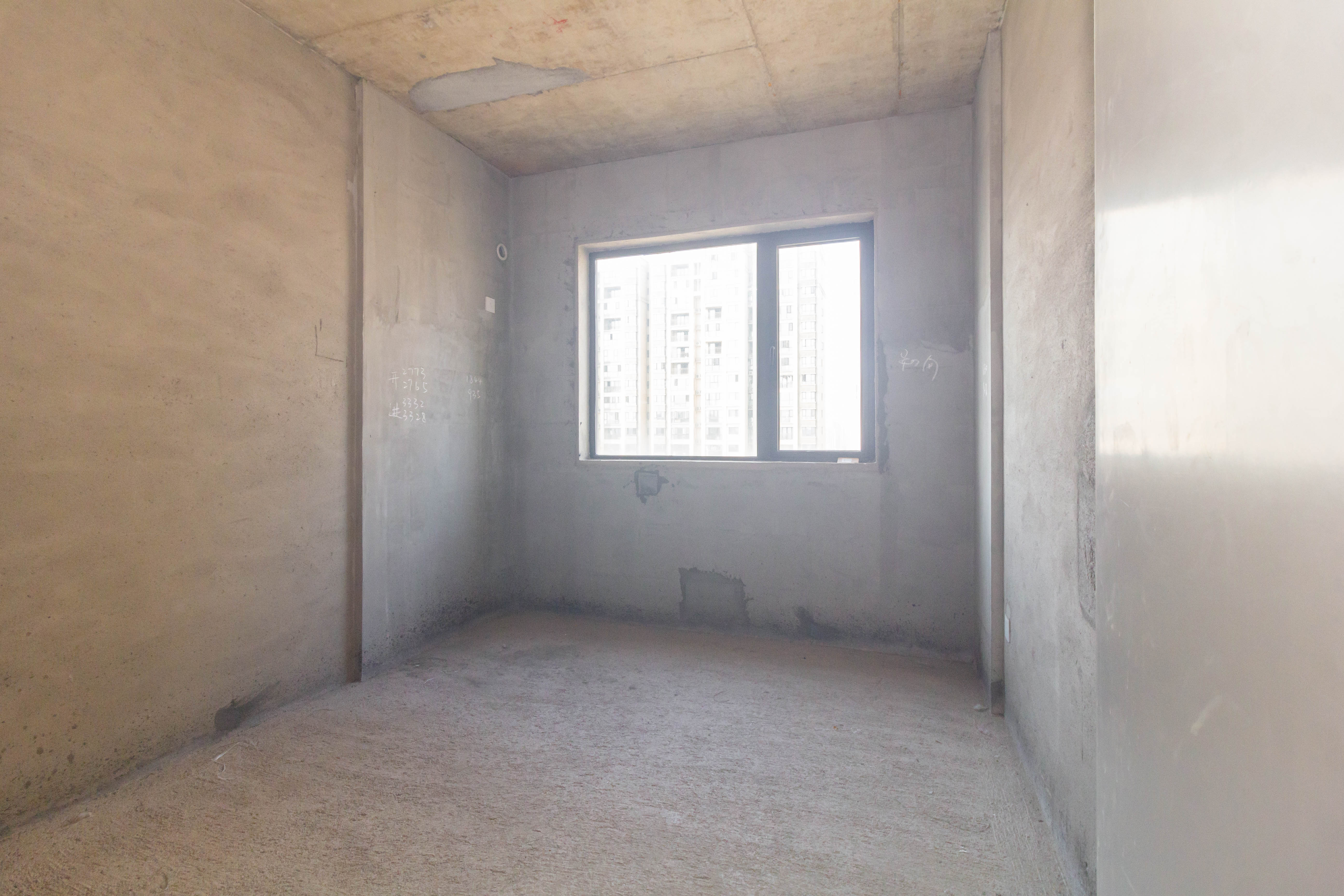 广悦星苑润园 4室2厅2卫 79.0万 广悦星苑润园 4室2厅2卫 79.0万卧室