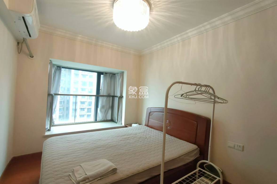 恒大华府 3室2厅2卫 85.0万 恒大华府 3室2厅2卫 85.0万室内图